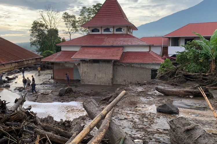 Banjir bandang Sumbar. (Dok. BNPB) 