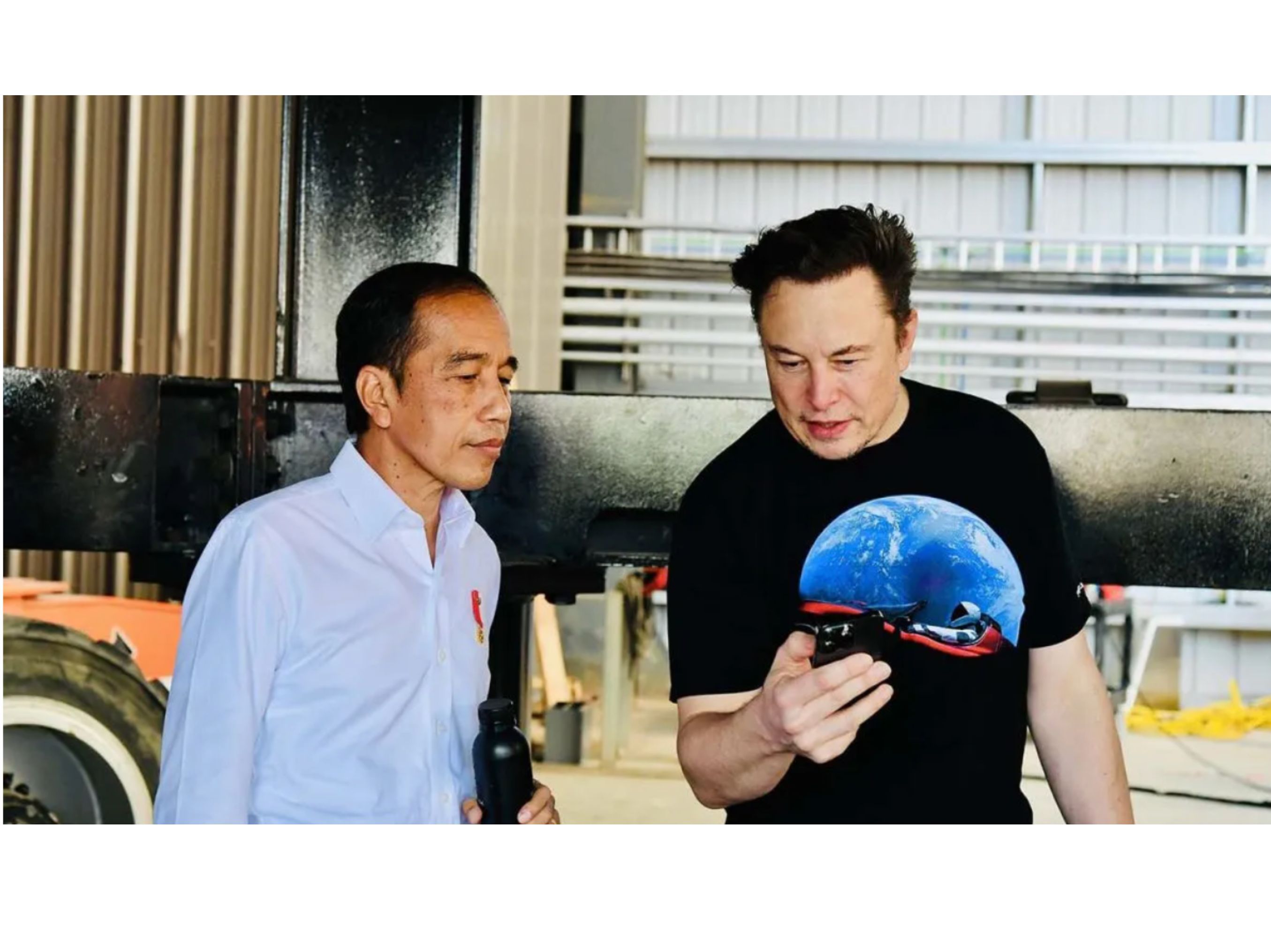 Presiden Jokowi dan Elon Musk <b>(Antara)</b>