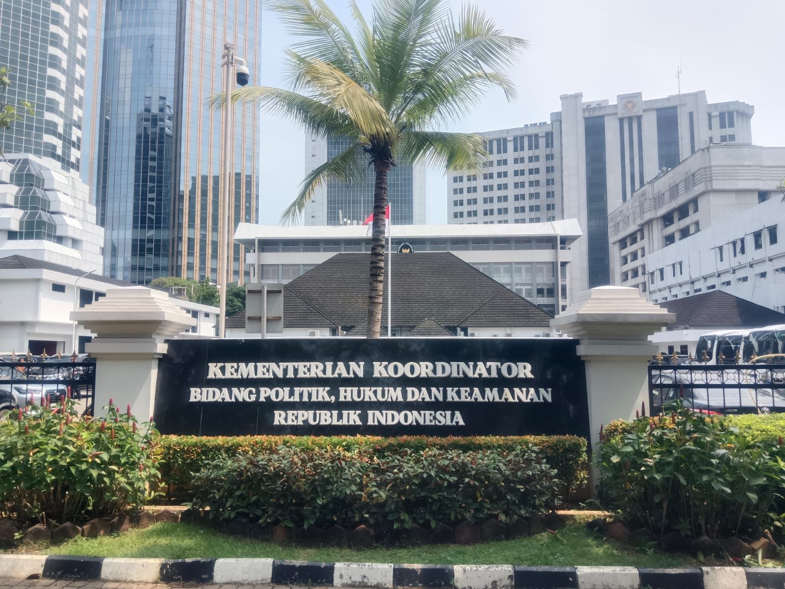 Kantor Kemenkopolhukam <b>(ntvnews.id / Bagas)</b>