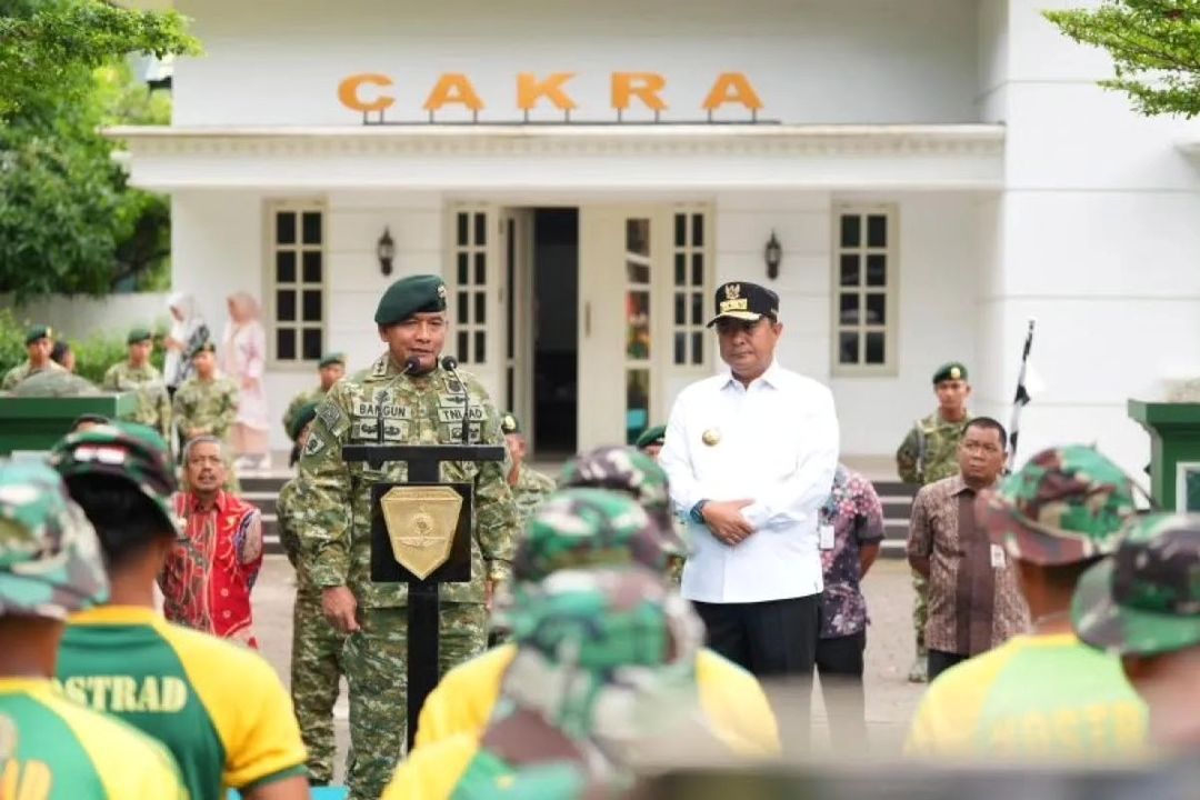 Pangdivif 3 Kostrad Lepas Bantuan Kemanusiaan untuk Korban Bencana di Luwu