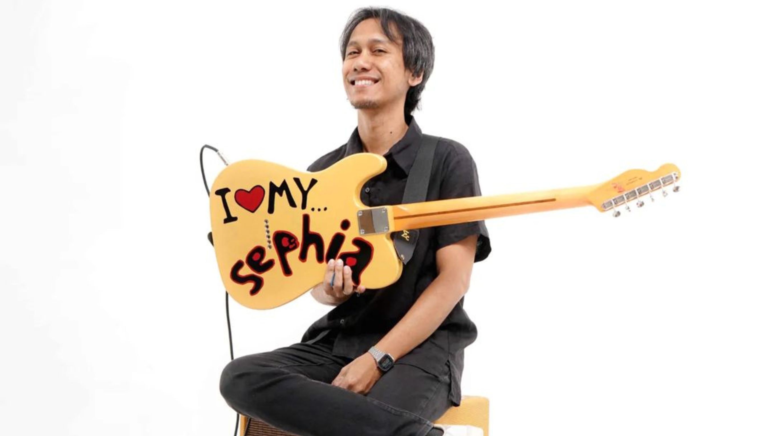 Gitaris band Sheila On 7, Eross Candra <b>(Instagram )</b>