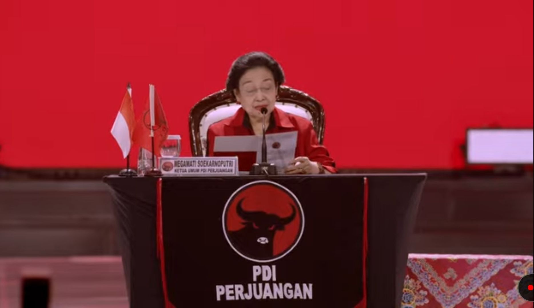 Ketua Umum PDI Perjuangan Megawati Soekarnoputri dalam penutupan Rakernas V PDIP. (YouTube) 