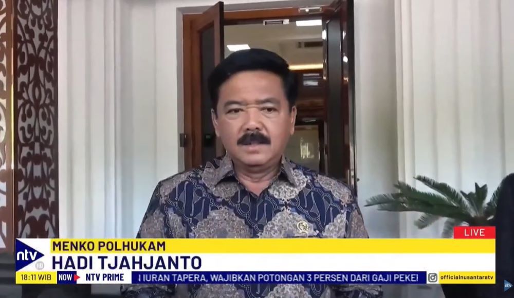 Menko Polhukam Hadi Tjahjanto menepis isu ketegangan yang terjadi antara Kejaksaan Agung dan Polri. 