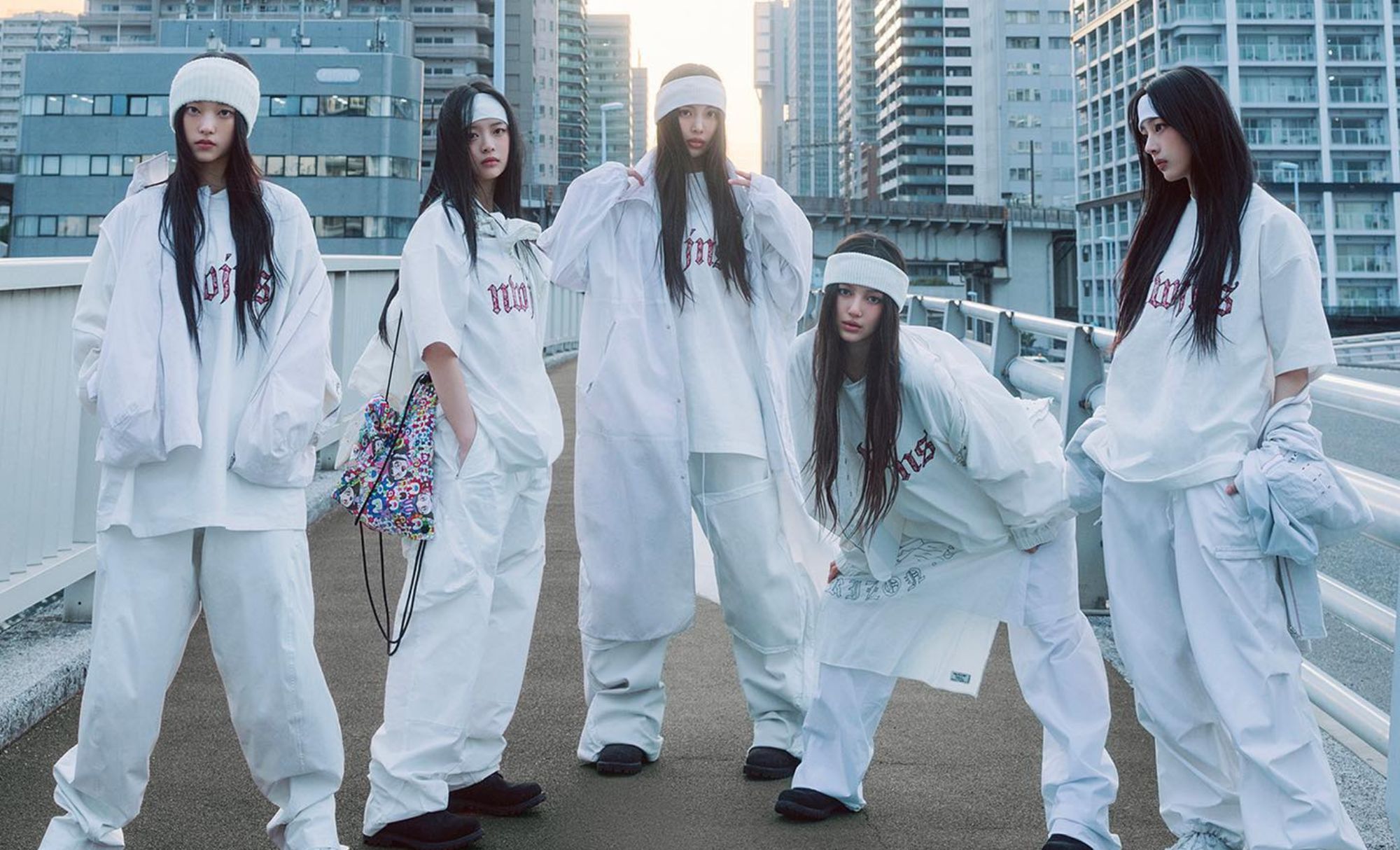 NewJeans <b>(Instagram @newjeans_official)</b>