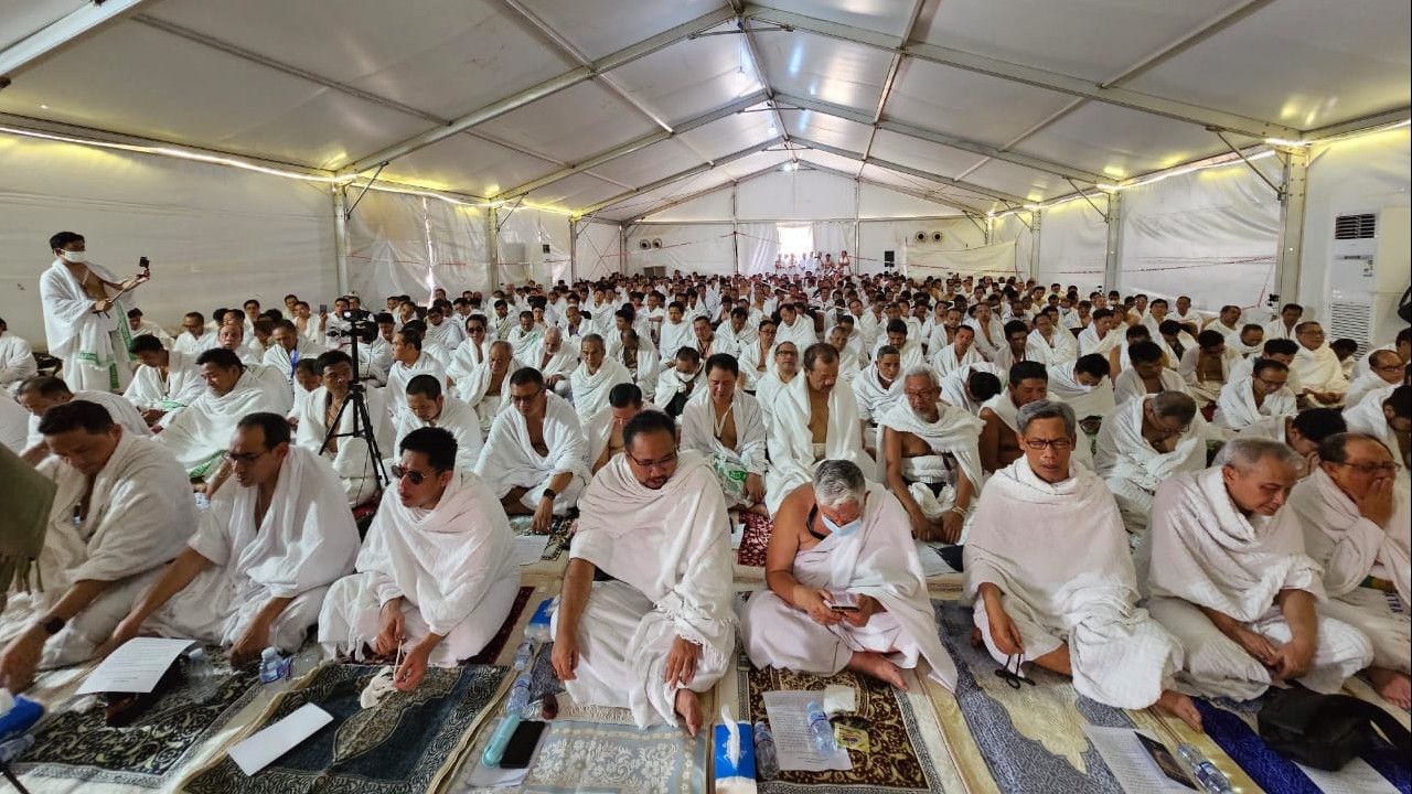 Jemaah di Arafah <b>(Kementerian Agama RI)</b>