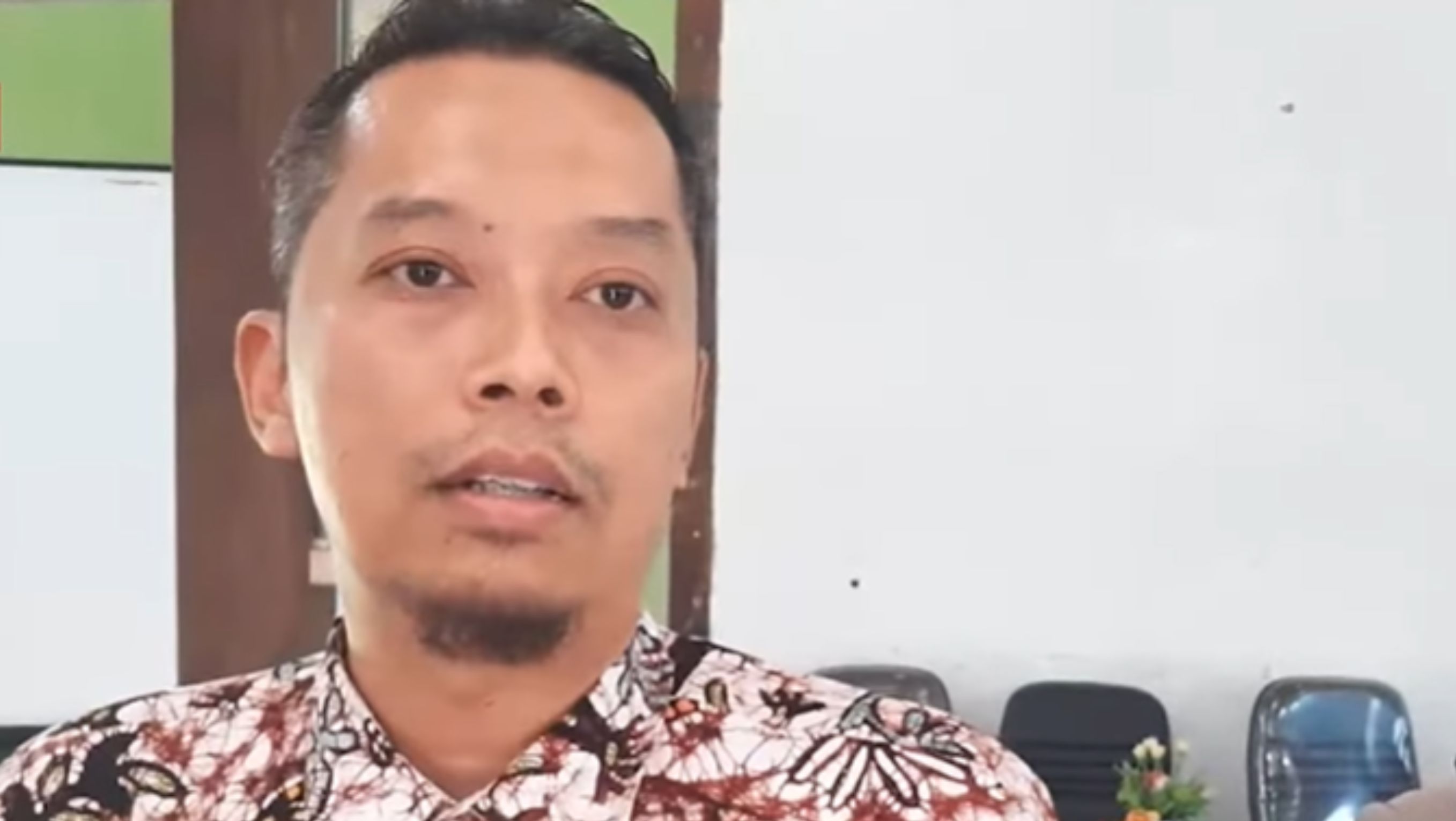 Andri Sulaksono Camat Sukolilo <b>(YouTube)</b>