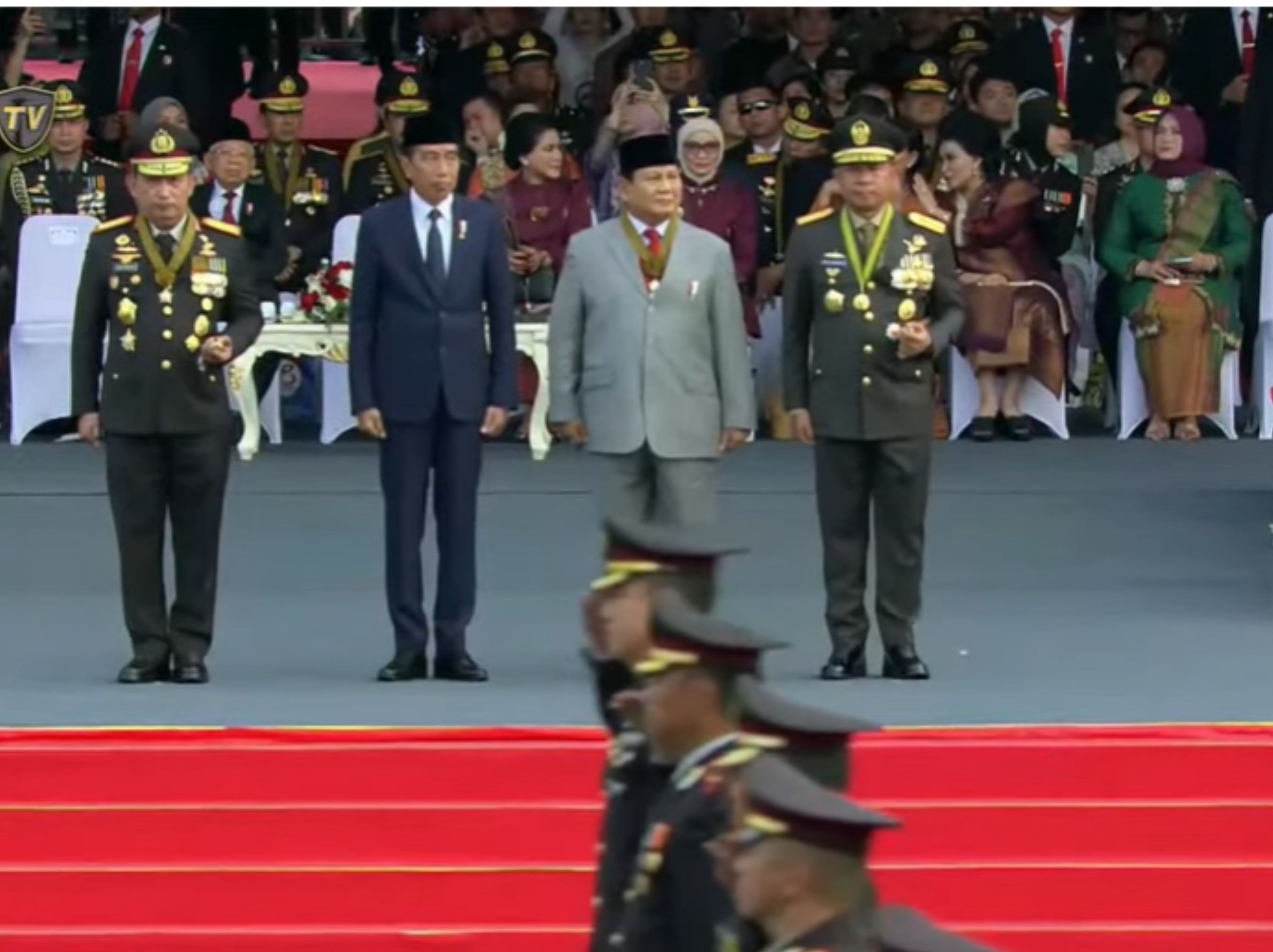 Presiden Jokowi, Prabowo, Kapolri dan Panglima TNI <b>(Youtube POLRI TV)</b>