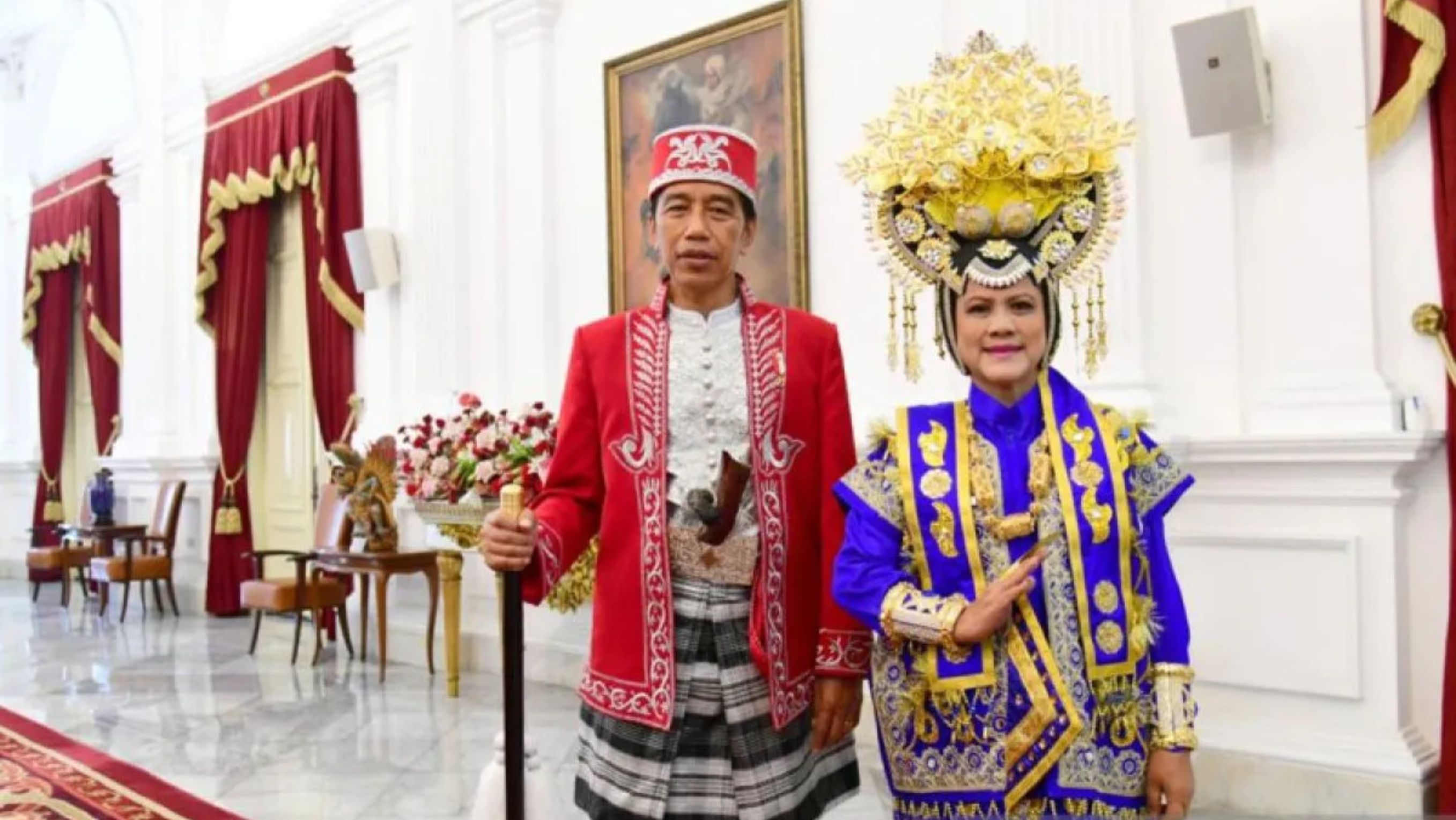 Jokowi Baju Adat Kesultanan Buton dari Sulteng (HUT RI 2022) <b>(Antara)</b>