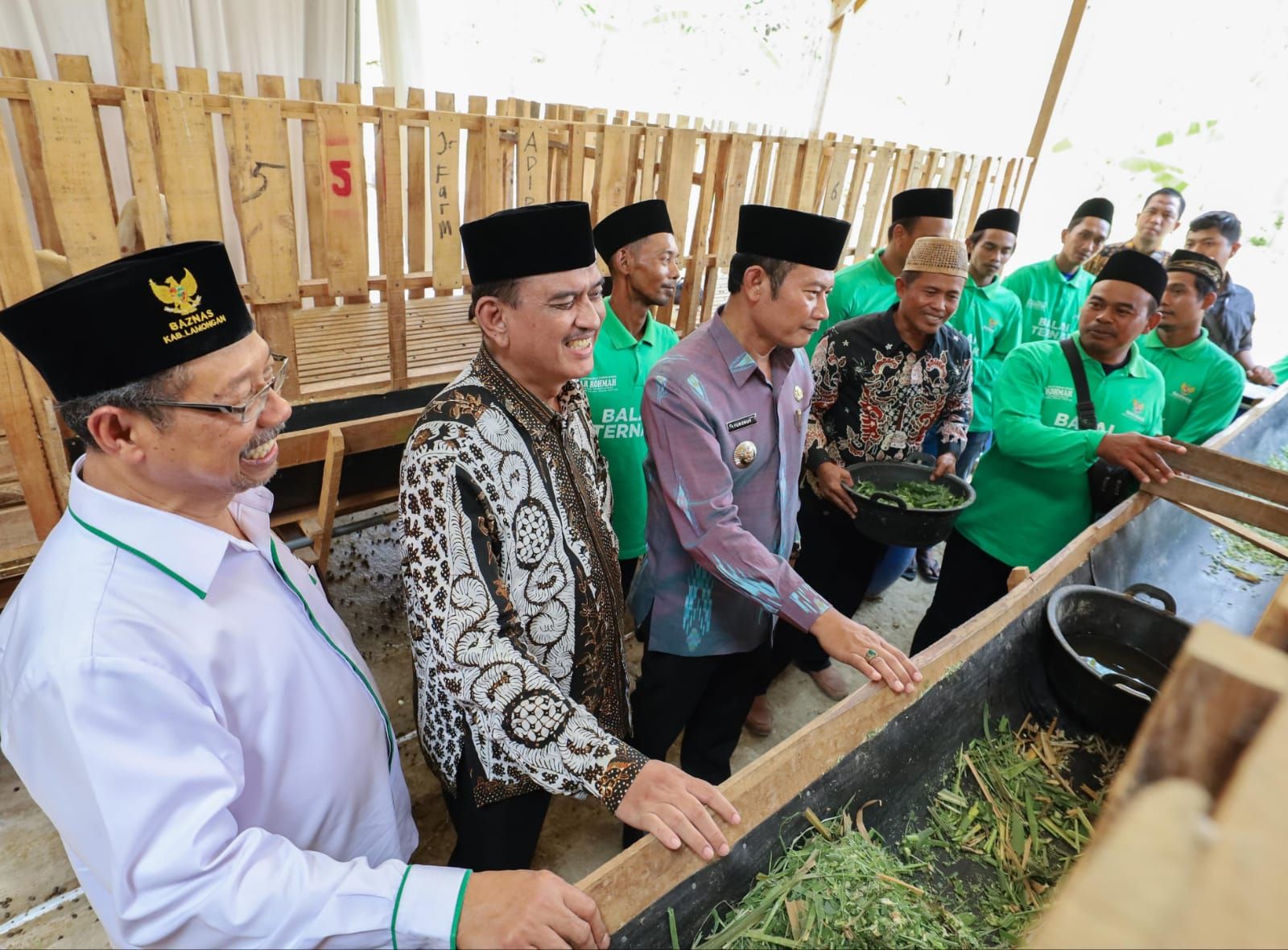 BAZNAZ RI luncurkan program Balai Ternak di Desa Giri, Kecamatan Ngimbang, Kabupaten Lamongan, Provinsi Jawa Timur, Kamis (16/8/2024). <b>(Dik.Istimewa)</b>