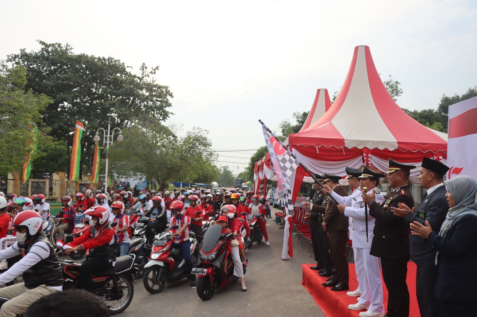 Diinisiasi Kapolda Riau, Lomba Desain Helm Merah Putih Disambut Meriah Ribuan Peserta <b>(dok)</b>