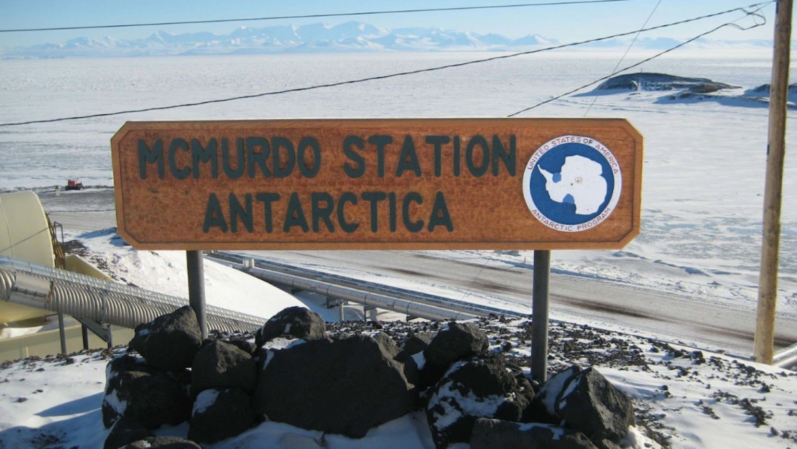 Stasiun McMurdo, Antartika <b>(Google Maps)</b>