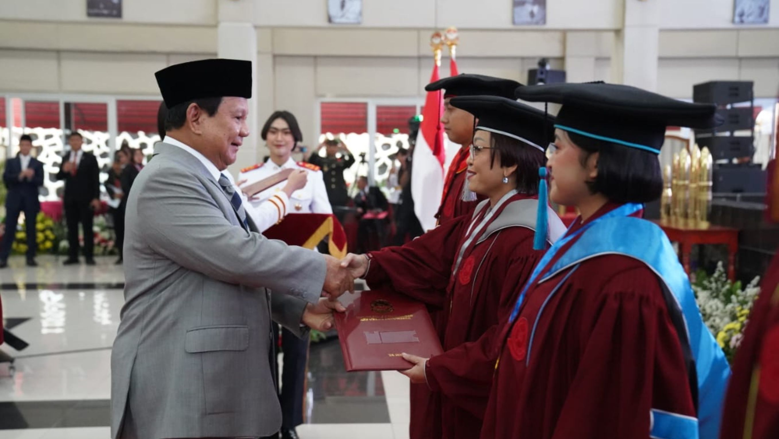 Prabowo di Wisuda Unhan