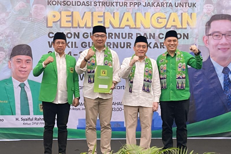 DPW PPP DKI Jakarta memberikan dukungan kepada Ridwan Kamil dan Suswono sebagai bakal calon gubernur dan wakil gubernur di Pilkada DKI 2024, di Jakarta, Minggu (25/8/2024). <b>(Dok.Antara)</b>