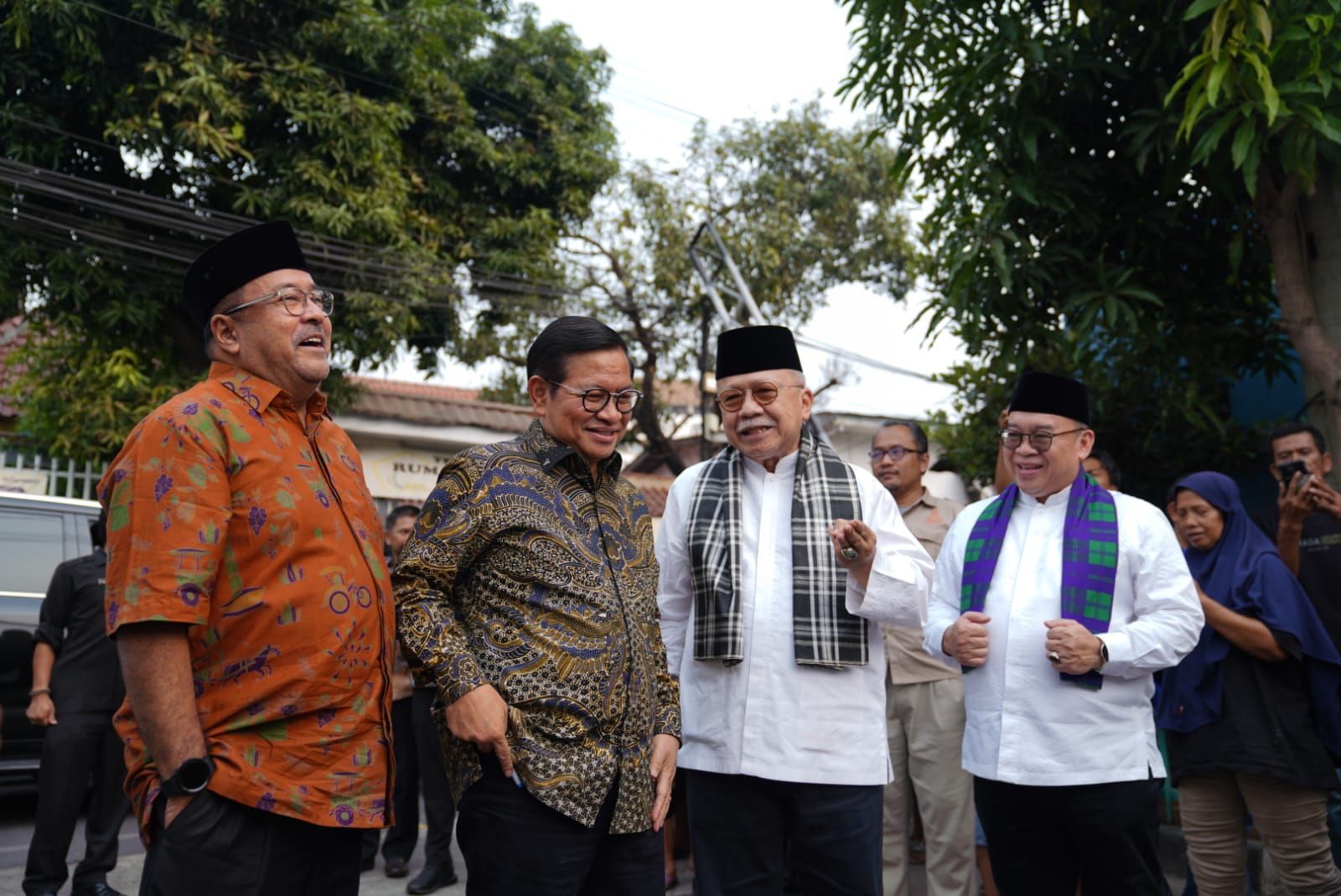 Pramono Anung bersama pasangannya Rano Karno di Pilkada Jakarta 2024 bertemu dengan mantan Gubernur Jakarta Fauzi Bowo di Museum M.H Thamrin. <b>(Dok.Istimewa)</b>