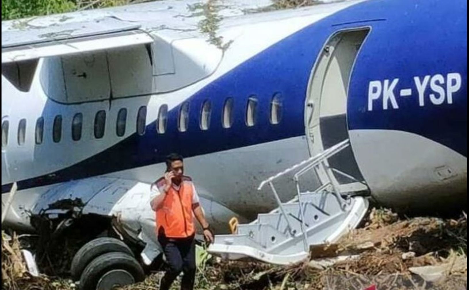 Pesawat Trigana Air yang tergelincir. (Antara) 