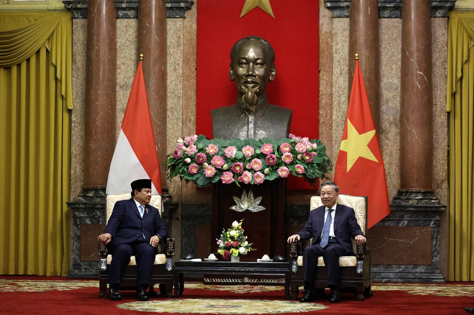 Menteri Pertahanan (Menhan) RI Prabowo Subianto melakukan pertemuan dengan Presiden Vietnam H.E. T&ocirc; L&acirc;m