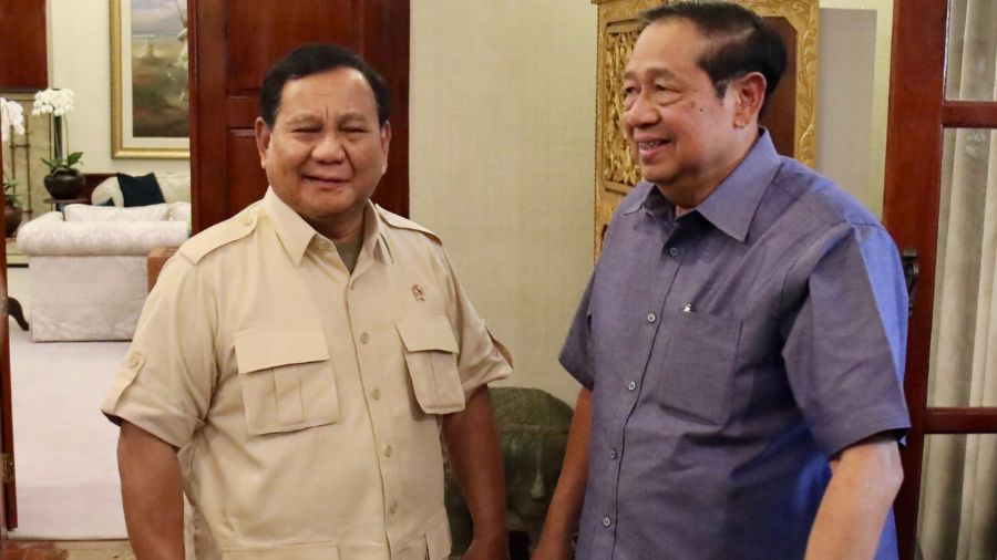 Presiden ke-6 Republik Indonesia, Susilo Bambang Yudhoyono mengunjungi kediaman presiden terpilih 2024-2029 Prabowo Subianto di Jl Kertanegara No. 4 Jakarta Selatan, Kamis (19/9). <b>(Dok.Istimewa)</b>