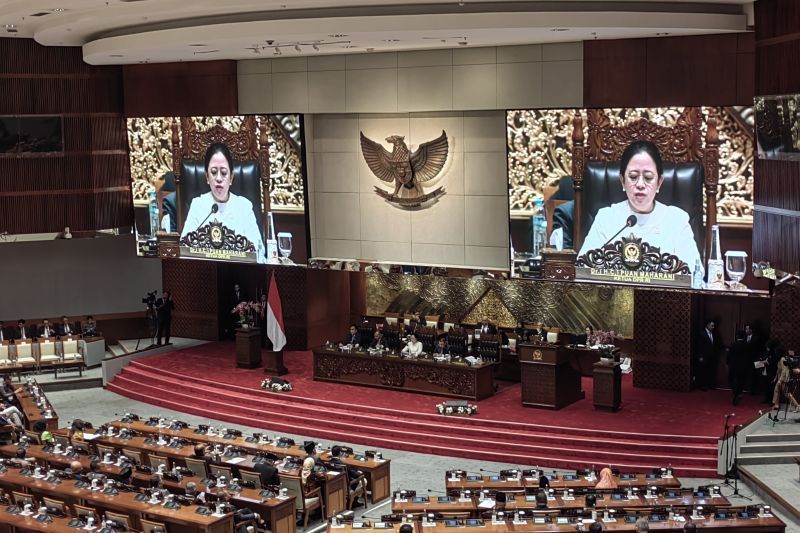 Rapat Paripurna DPR RI Penutupan Masa Sidang I Tahun Sidang 2024&mdash;2025 Keanggotaan DPR RI 2019&mdash;2024, Jakarta, Senin (30/9/2024).  <b>(ANTARA/Melalusa Susthira K.)</b>