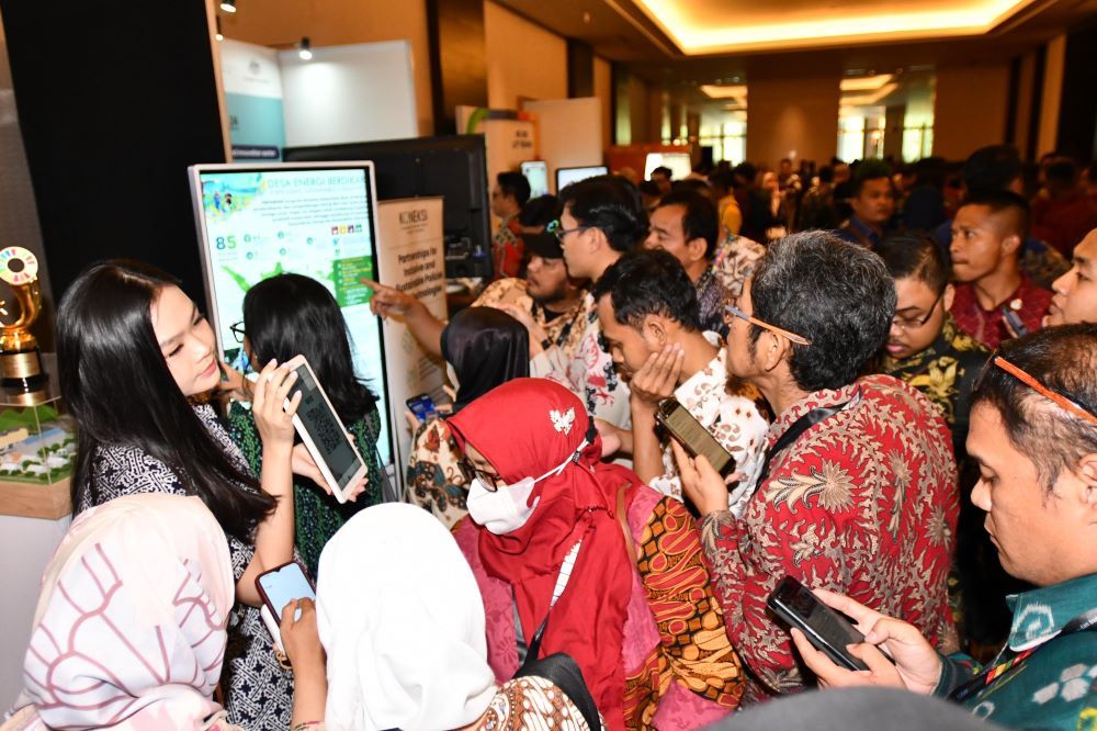 Booth Pertamina pada acara &ldquo;Indonesia &lsquo;s SDG Action Awards 2024&rdquo; di Jakarta, Senin (7/9/2024, ramai dengan para pengunjung/Foto: Istimewa