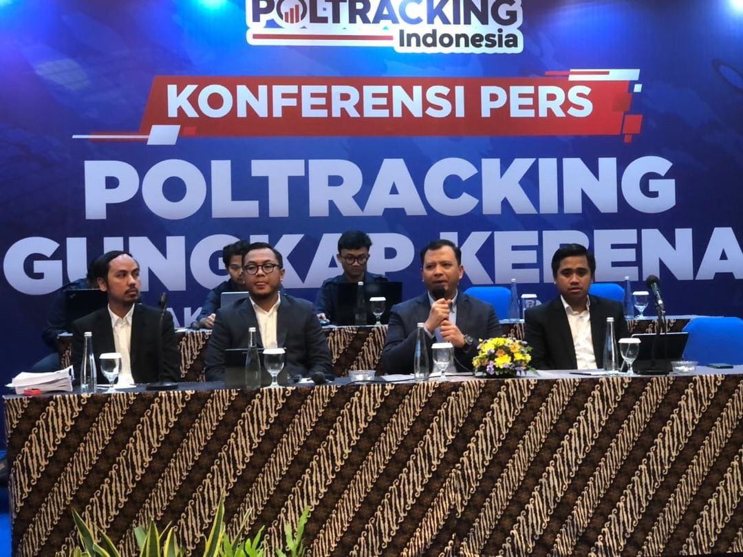 Konferesnsi Pers Poltracking Indonesia <b>(NTvnews.id)</b>