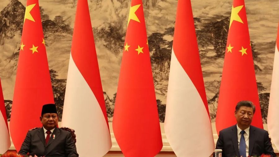 Presiden Prabowo Subianto bersama dengan Presiden Xi Jinping menyaksikan penandatanganan sejumlah nota kesepahaman atau memorandum of understanding (MoU) kerja sama kedua negara di Balai Besar Rakyat pada Sabtu (09/11/2024). <b>(Dok.Antara)</b>