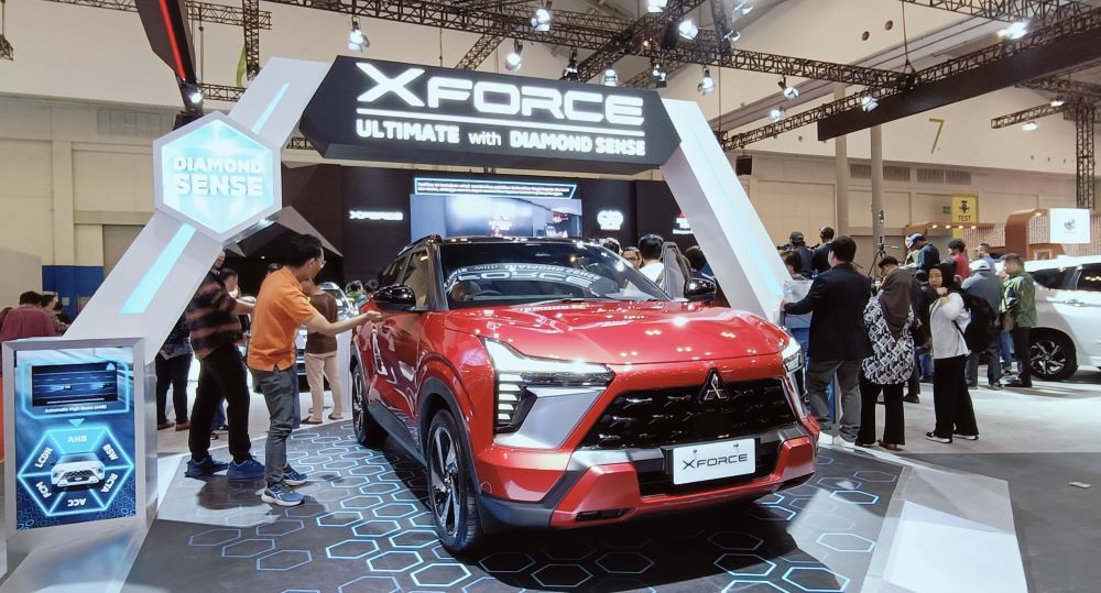 Mitsubihi Xforce Ultimate with Diamond Sense resmi diluncurkan di ajang MUF GJAW 2024, pada Jumat, 22 November. (Foto: Adiantoro/NTV)