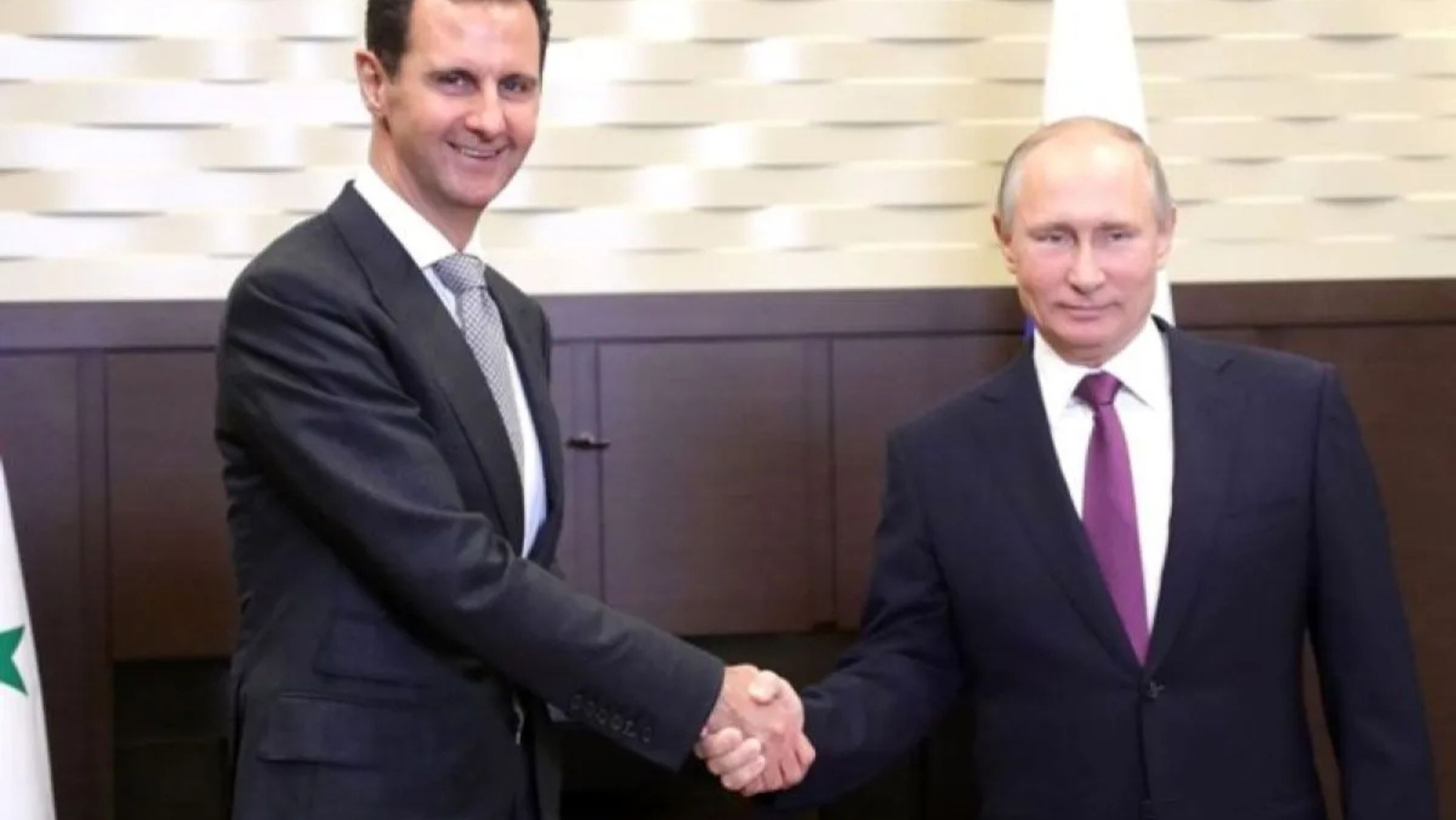 Presiden Suriah yang digulingkan, Bashar al-Assad (kiri), dan Presiden Rusia Vladimir Putin (kanan) <b>(ANTARA/Anadolu/py)</b>