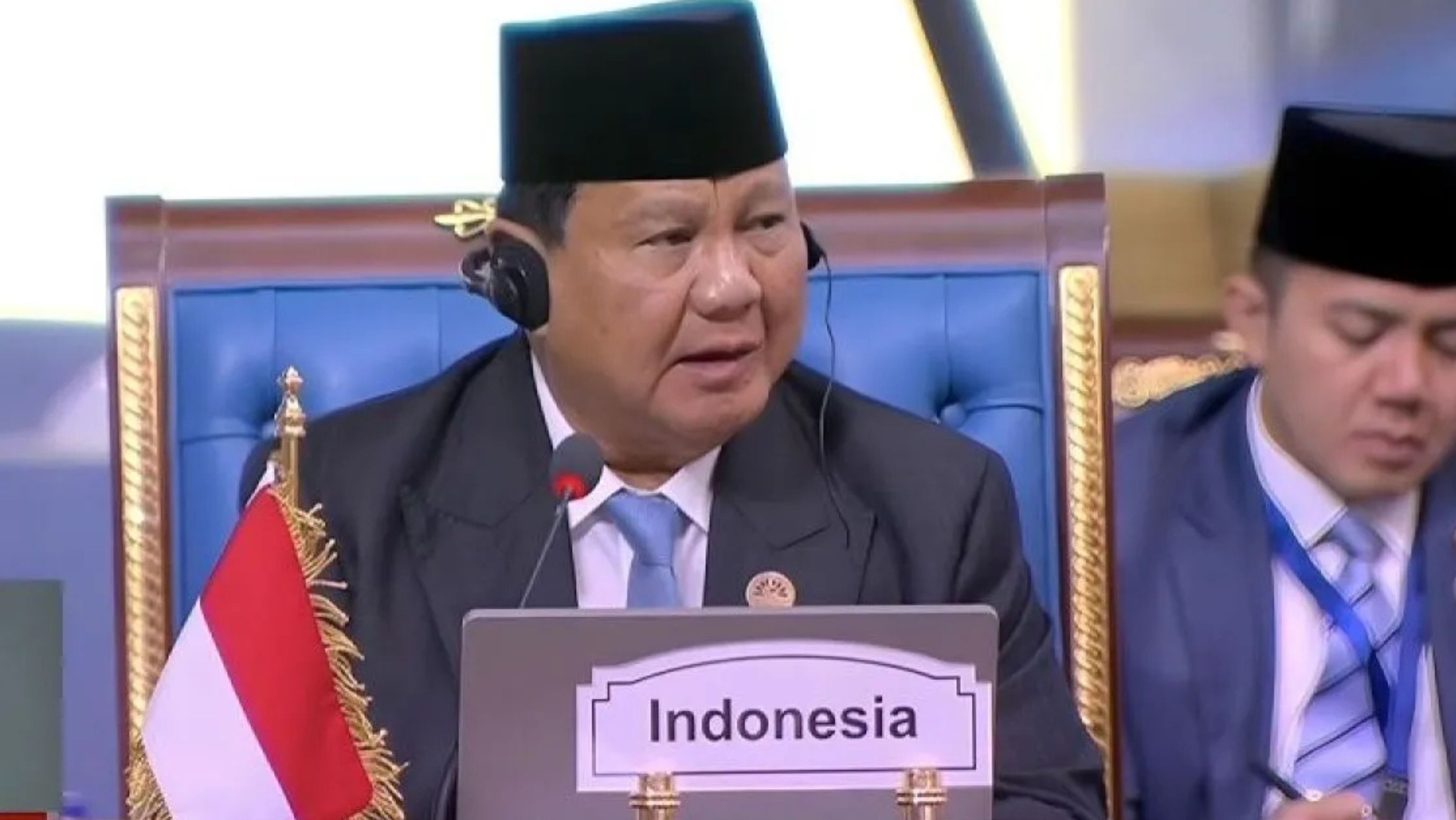 Presiden RI Prabowo Subianto menghadiri Konferensi Tingkat Tinggi (KTT) Ke-11 Developing Eight (D-8) atau forum ekonomi delapan negara berkembang di Ibu Kota baru Mesir atau New Adminstrative Capital, Kairo, Mesir, Kamis (19/12/2024). <b>(ANTARA/HO-Biro Pers Setpres)</b>