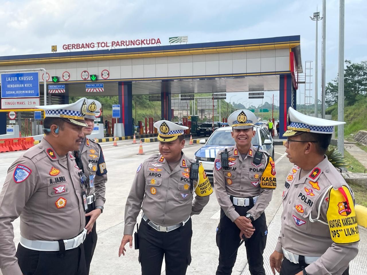 Dirgakkum Korlantas Polri Brigjen Pol Raden Slamet Santoso menyampaikan Tol Bocimi bisa dapat menjadi opsi bagi kendaraan yang menuju Bandung, Sukabumi, atau sebaliknya (Ntvnews.id-Muslimin Trisyuliono).