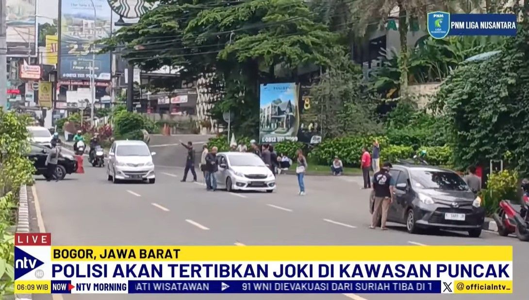 Polres Bogor akan menertibkan sejumlah joki penunjuk arah jalur alternatif Puncak Bogor yang kerap masuk ke jalur tol di KM 46. 