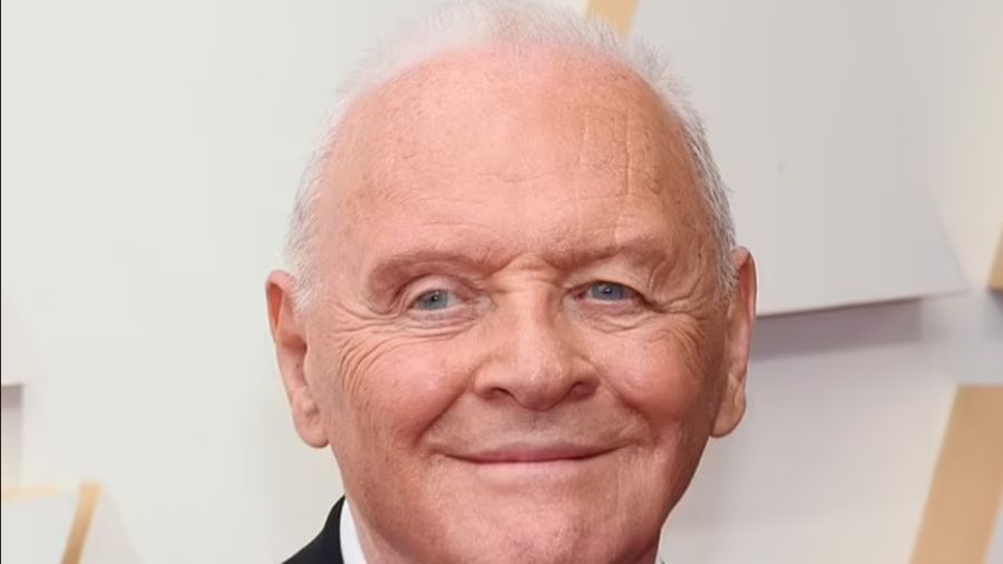 Anthony Hopkins <b>(DailyMail)</b>