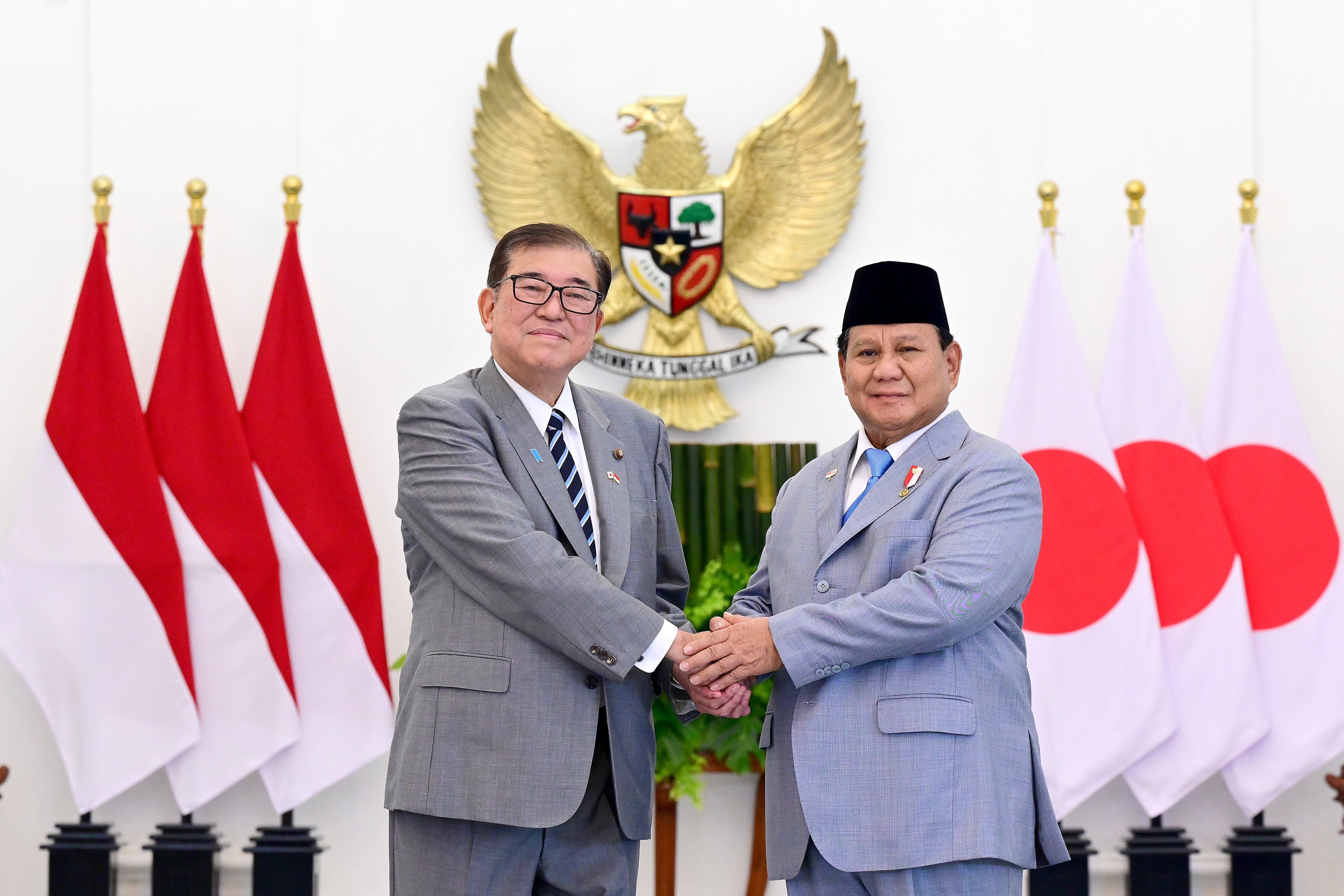 Presiden Prabowo Subianto dan Perdana Menteri (PM) Jepang Ishiba Shigeru di istana Kepresidenan Bogor <b>(Muchlis Jr - Biro Pers Sekretariat Presiden)</b>