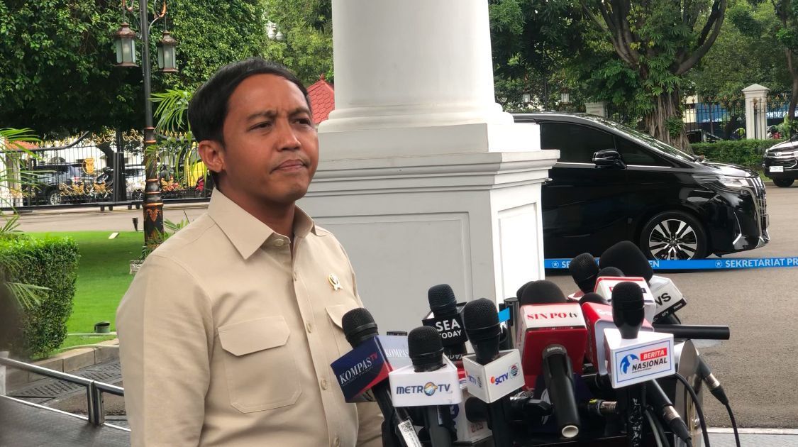Menteri Kehutanan Raja Juli Antoni <b>(NTVnews.id/Deddy Setiawan)</b>