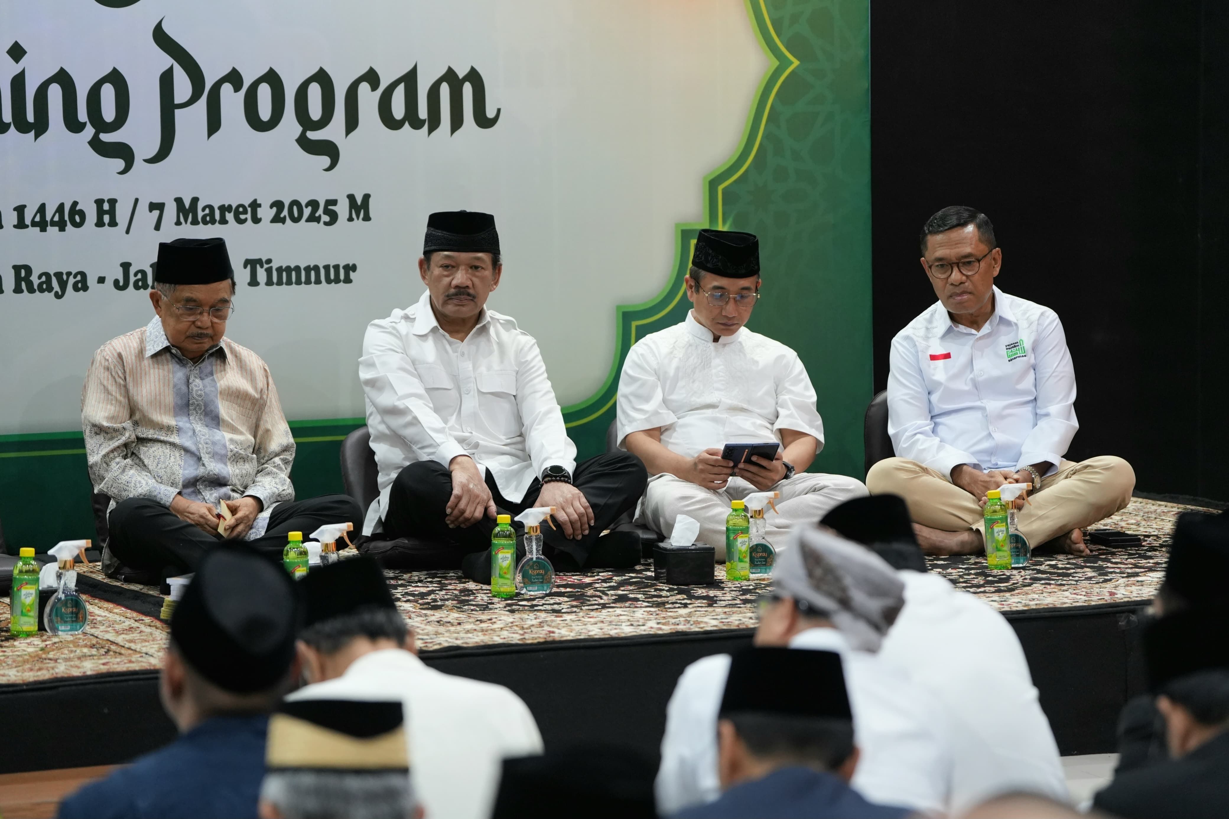 Memakmurkan Masjid: Sinar Mas dan APP Group Wakafkan Alquran  <b>(Sinar Mas)</b>