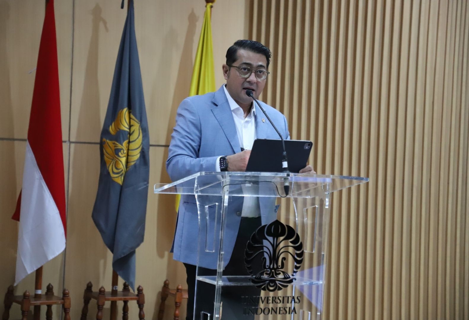 Menteri Ekonomi Kreatif Teuku Riefky Harsya. 