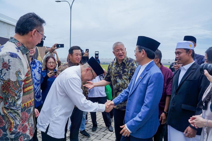 Menteri Agama (Menag) Nasaruddin Umar bersama Sugianto Kusuma atau Aguan/Ist