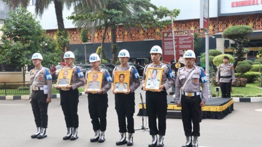 Upacara pemberhentian tidak dengan hormat (PTDH) terhadap empat anggota Polda Metro Jaya di Jakarta, Rabu (12/3/2025). <b>(Dok.Antara)</b>