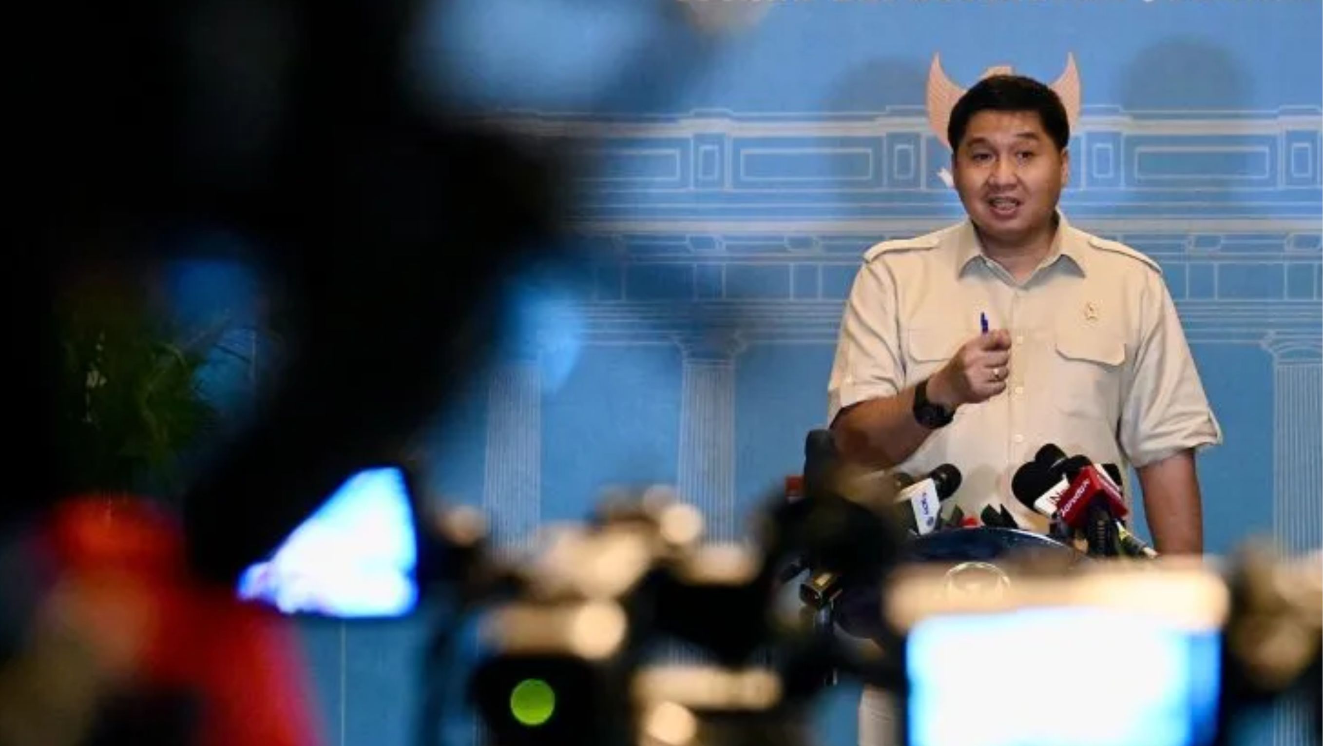 Menteri Perumahan dan Kawasan Permukiman Maruarar Sirait saat menyampaikan keterangan di kompleks Istana Kepresidenan. <b>(Antara)</b>