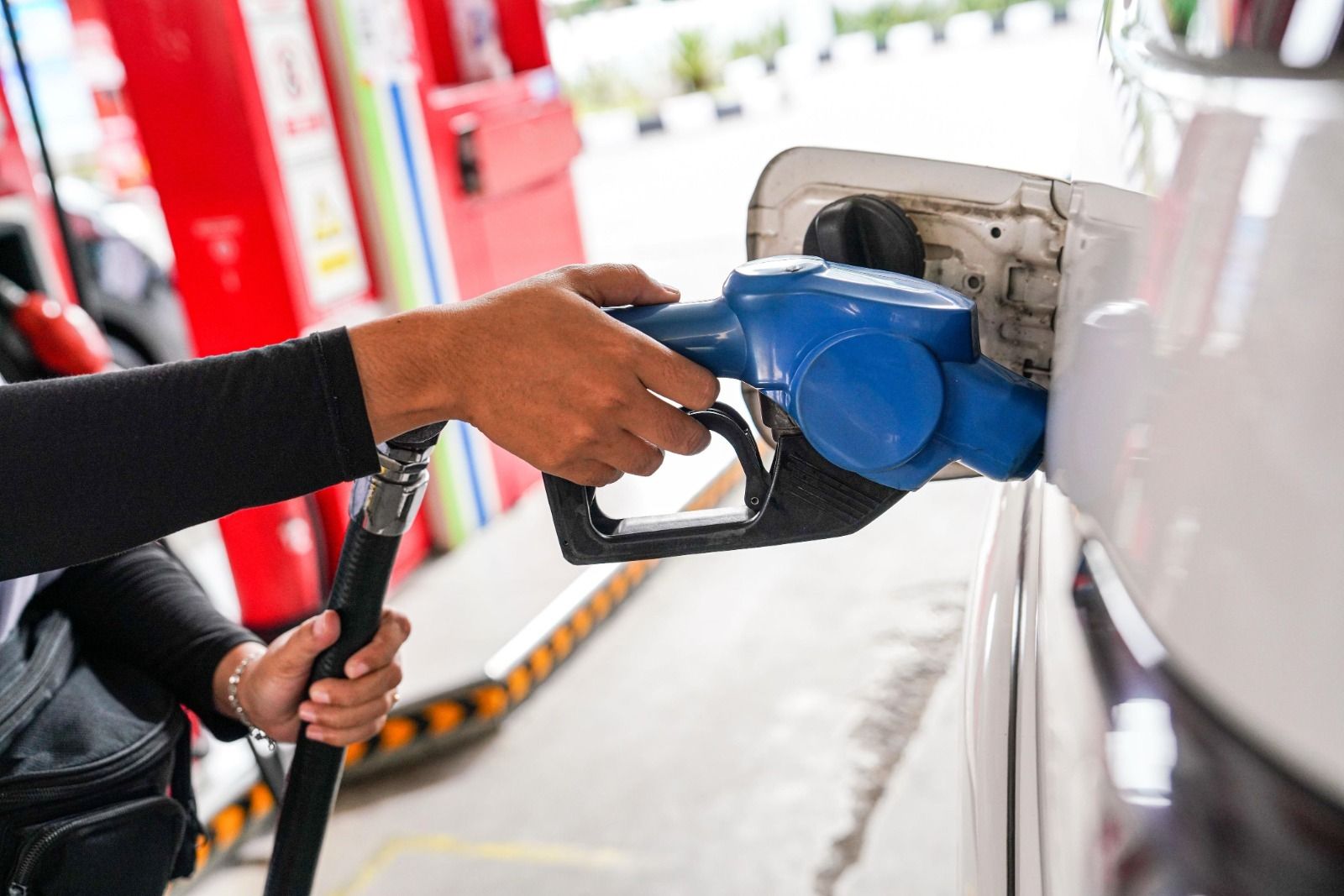 PT Pertamina Patra Niaga memberikan promo diskon produk Pertamax Turbo, Pertamax, dan Pertamina Dex kepada konsumen untuk arus balik Lebaran 2025. 