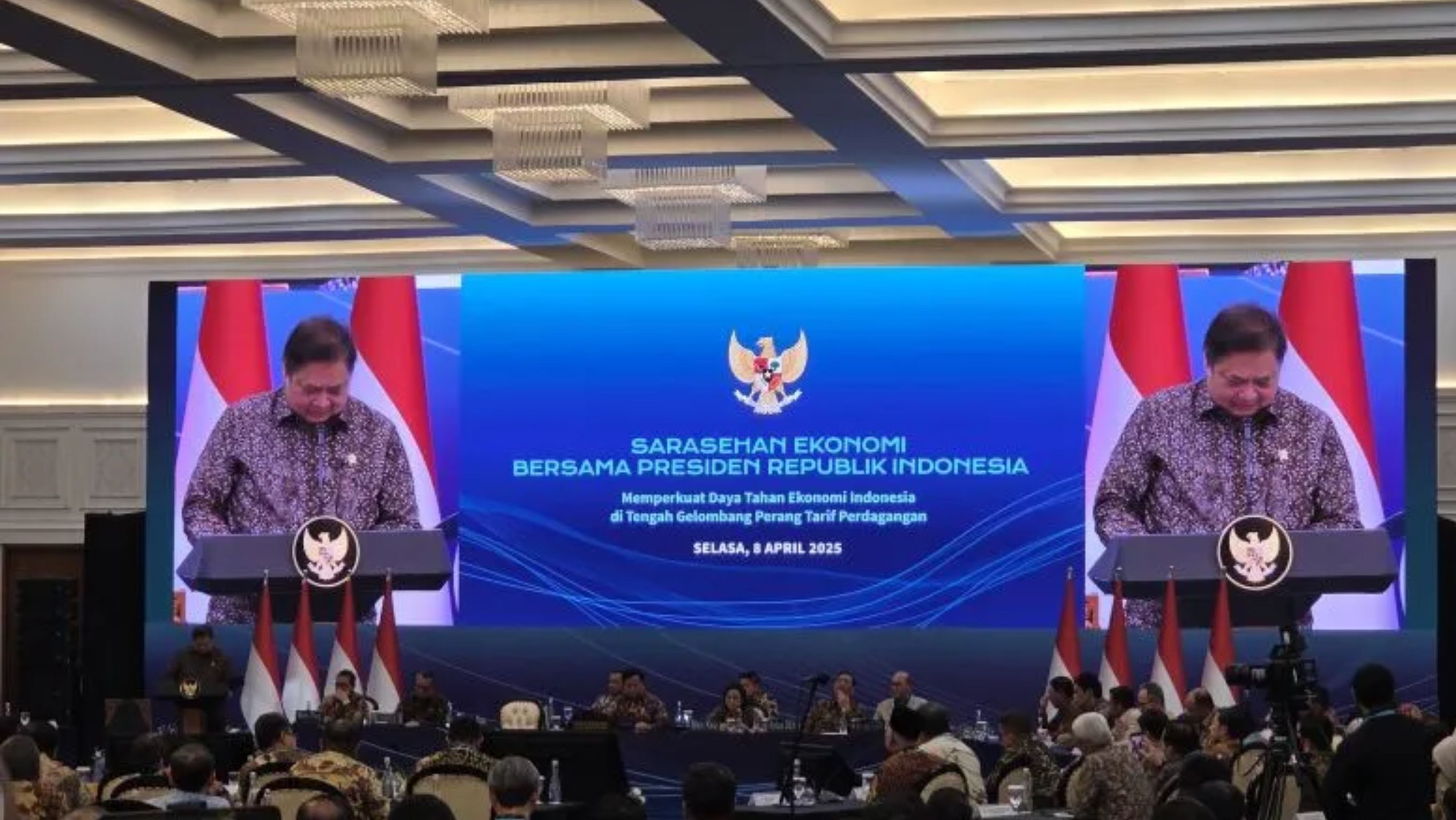 Airlangga Hartarto, Menteri Koordinator Bidang Perekonomian, menyampaikan hal tersebut dalam acara Sarasehan Ekonomi yang dihadiri oleh Presiden Republik Indonesia. <b>(Antara)</b>