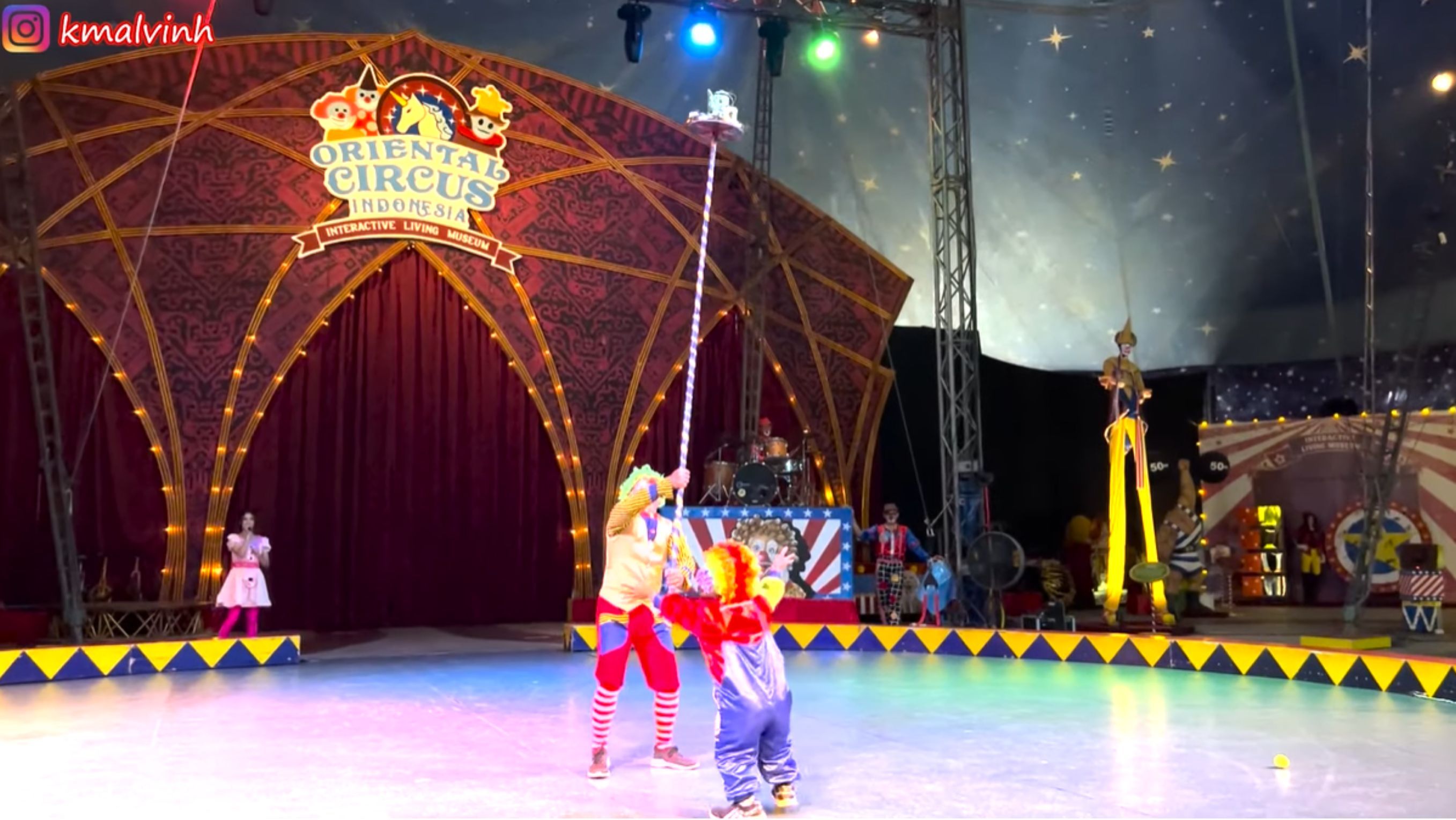 Oriental Circus Indonesia (OCI) Taman Safari <b>(YouTube)</b>
