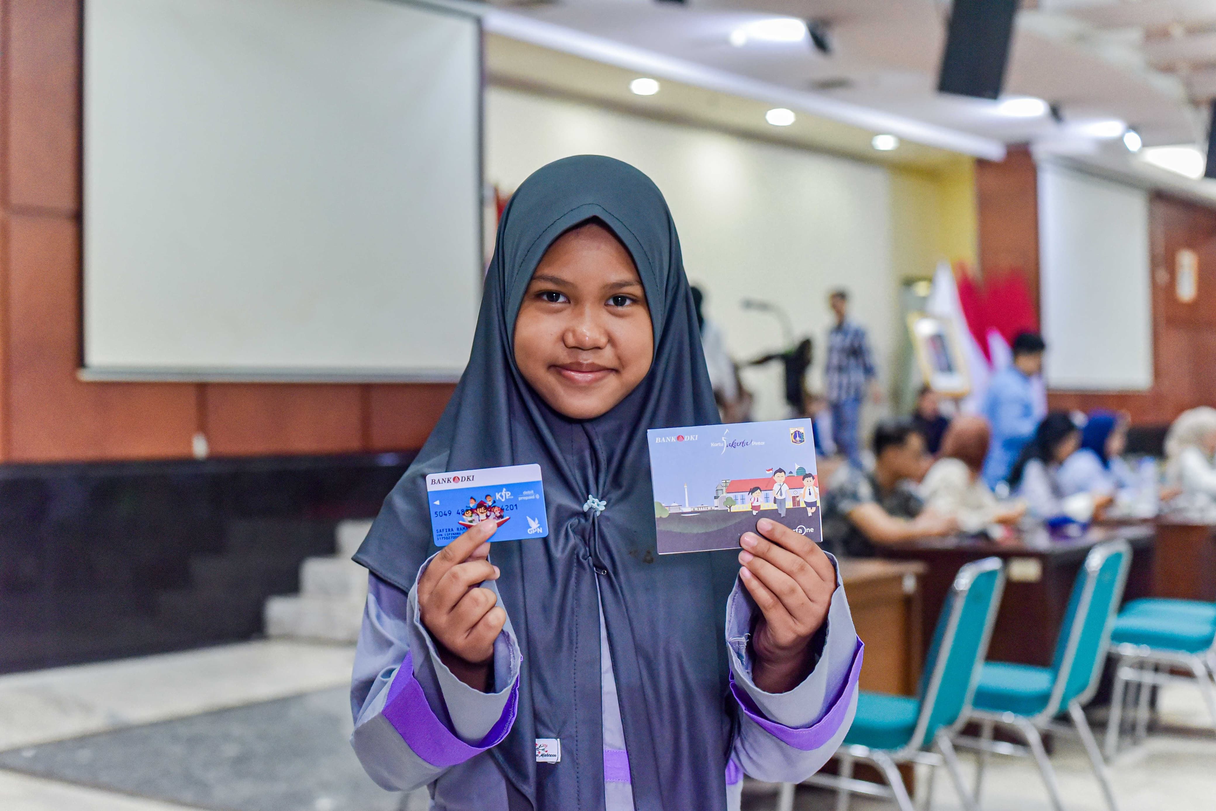 Dana Aman, Transaksi Non-tunai KJP Plus Lewat EDC Bank DKI Tetap Lancar <b>(ISTIMEWA)</b>