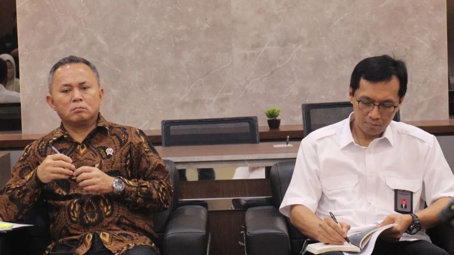 Wakil Menteri HAM Mugiyanto dan Direktur Jenderal Pelayanan dan Kepatuhan HAM Munafrizal Manan <b>(Antara/ Kementerian HAM)</b>