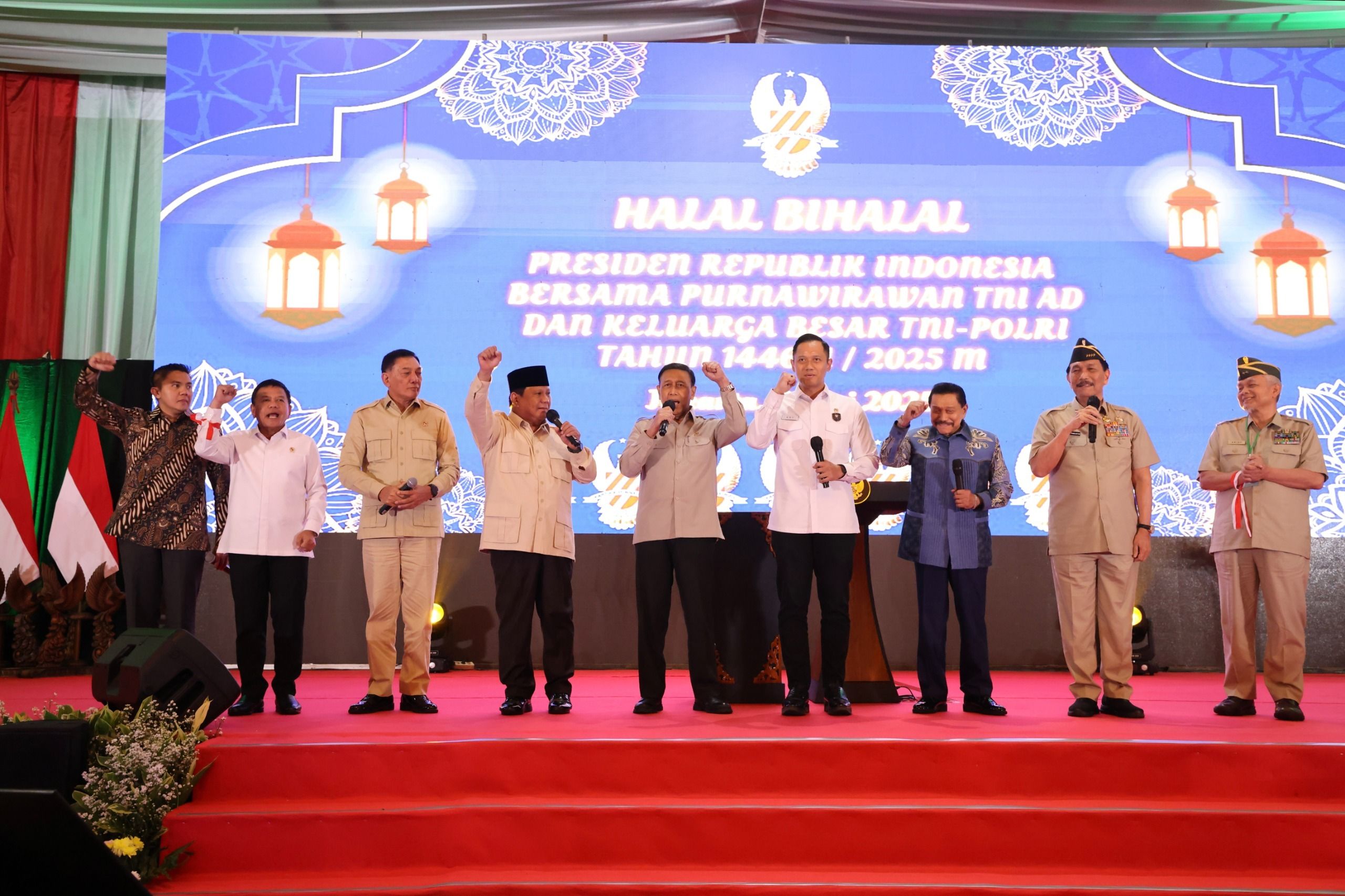 Presiden Republik Indonesia Prabowo Subianto <b>(Sekretariat Presiden)</b>