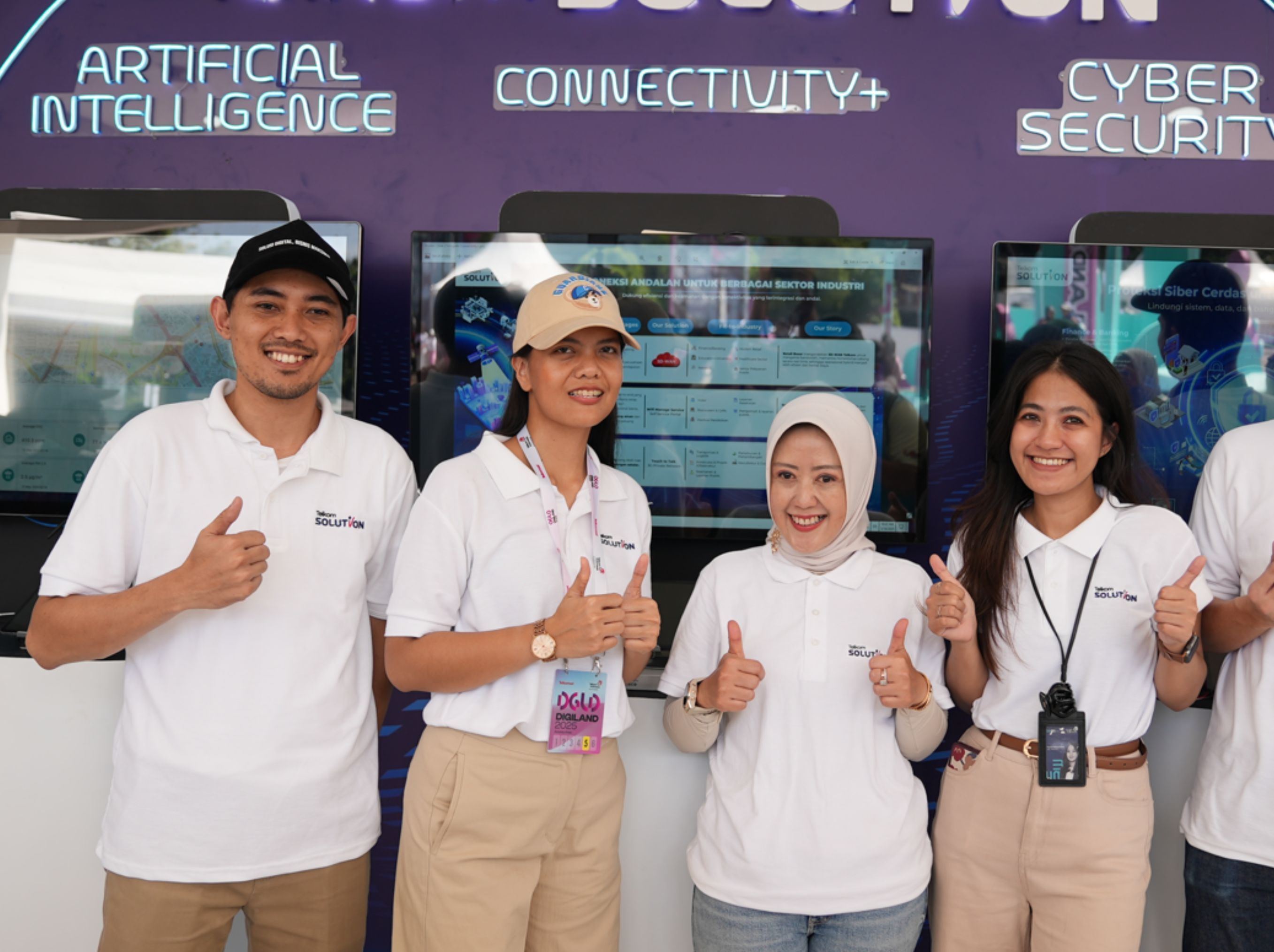 Keamanan data bagi pelaku bisnis mutlak dibutuhkan agar bisnis yang dijalankan terus aman dan terjaga. Untuk itu, Telkom Solution memperkuat komitmennya dengan menghadirkan layanan cybersecurity yang komprehensif dan end-to-end.  <b>(DOKUMENTASI)</b>