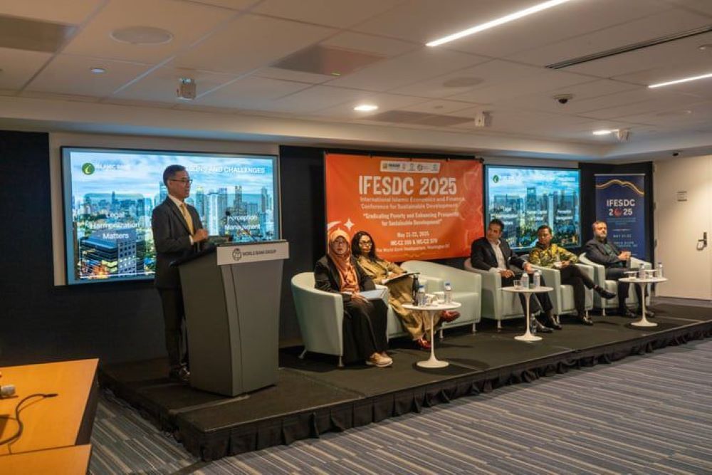 EVP Pengembangan dan Jasa Manajemen PNM Razaq Manan Ahmad menghadiri The International Islamic Economics and Finance Conference for Sustainable Development (IFESDC) 2025 di World Bank Headquarter, Washington DC/Foto: Istimewa