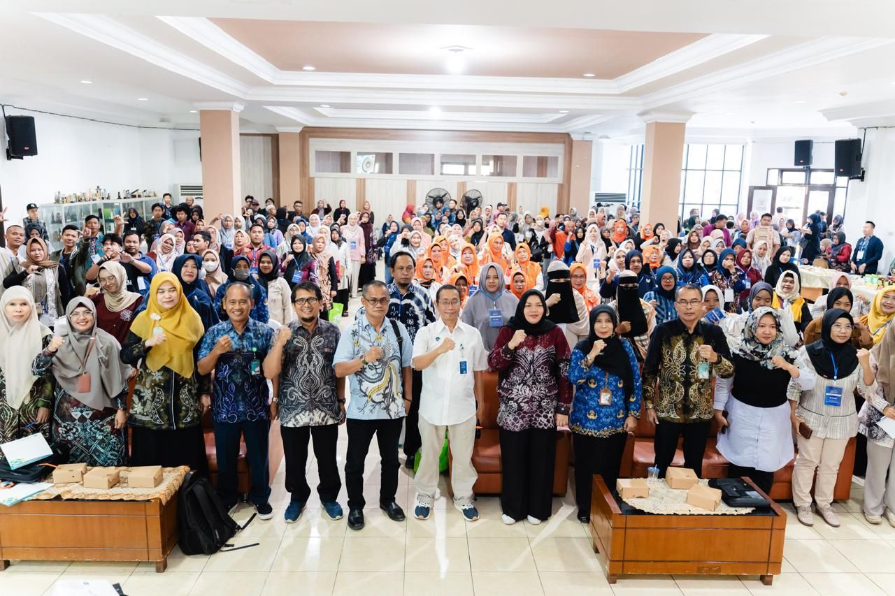 Kegiatan sosialisasi program MBG di Gedung DPRD Banjarbaru, Kota Banjarbaru, Kalimantan Selatan, Selasa, 17 Juni 2025. <b>(BGN)</b>