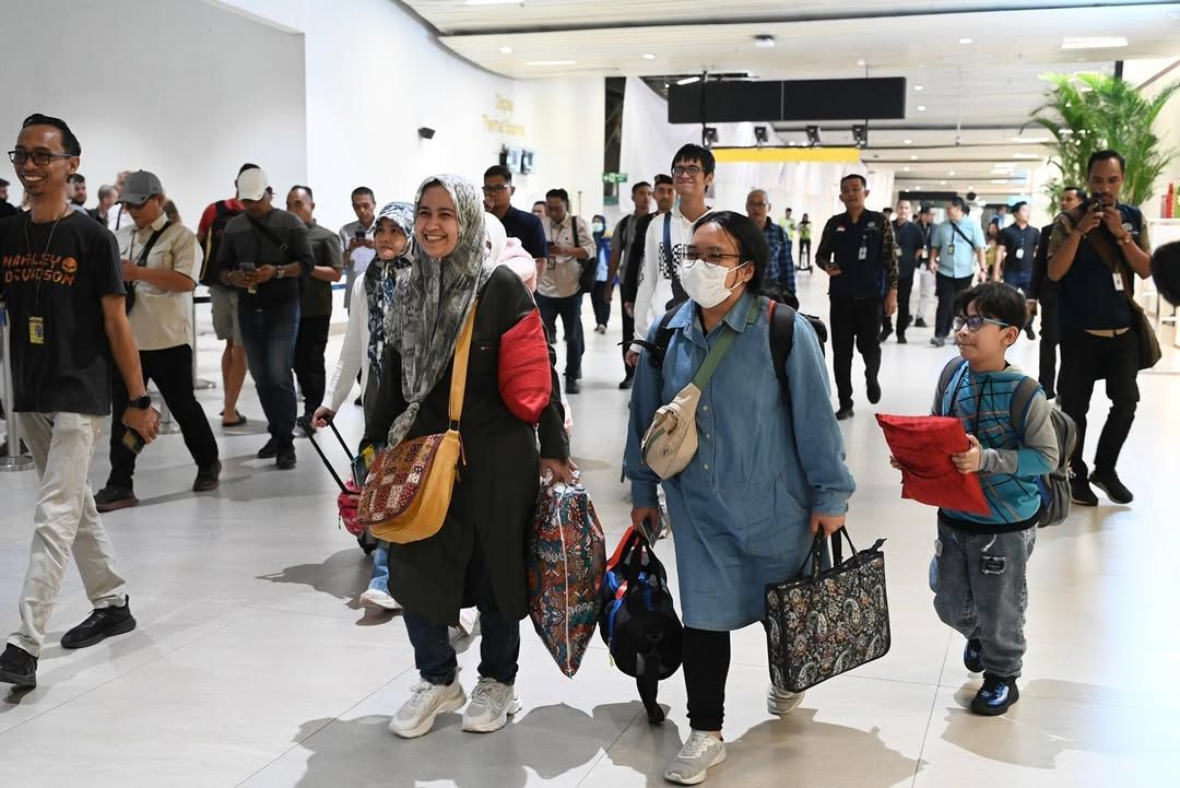 WNI dari Iran tiba di Indonesia.  <b>(Kemlu RI)</b>