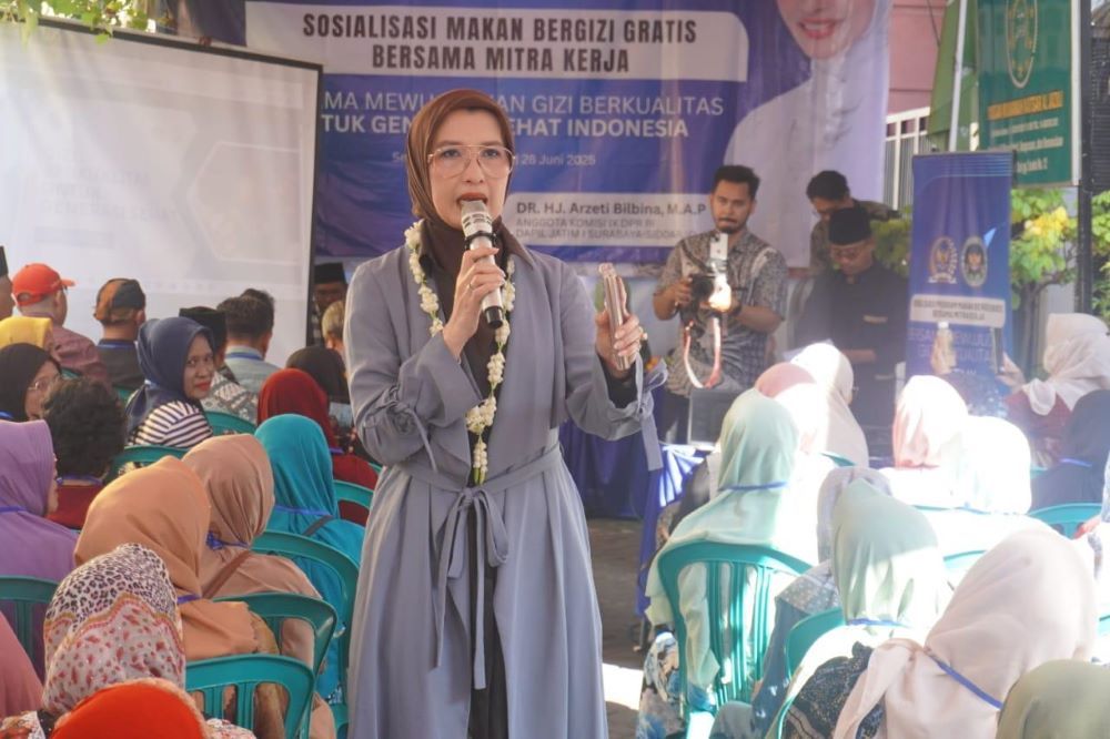BGN dan DPR RI melaksanakan kegiatan sosialisasi program Makan Bergizi Gratis di Surabaya/Foto: Istimewa