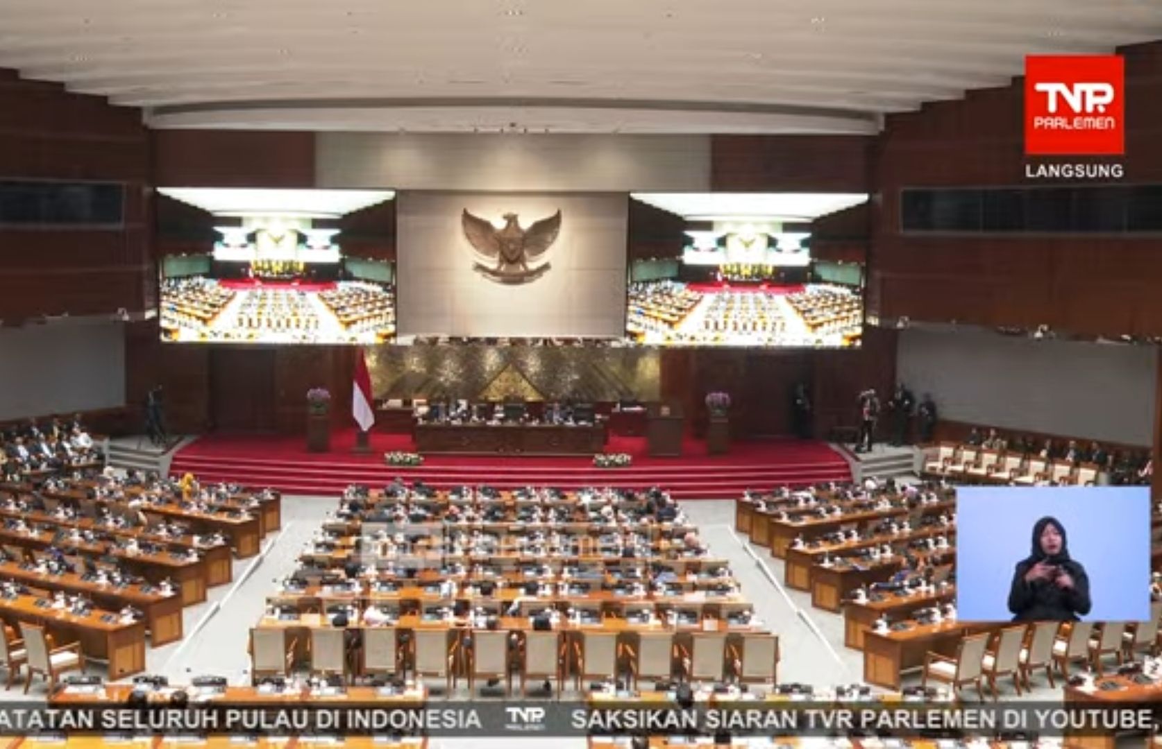 Rapat paripurna DPR.  <b>(YouTube)</b>